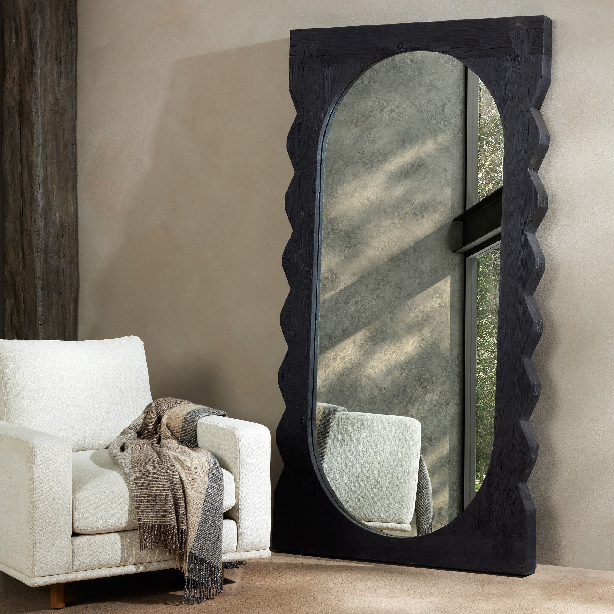 Aldrik Floor Mirror - Image 2