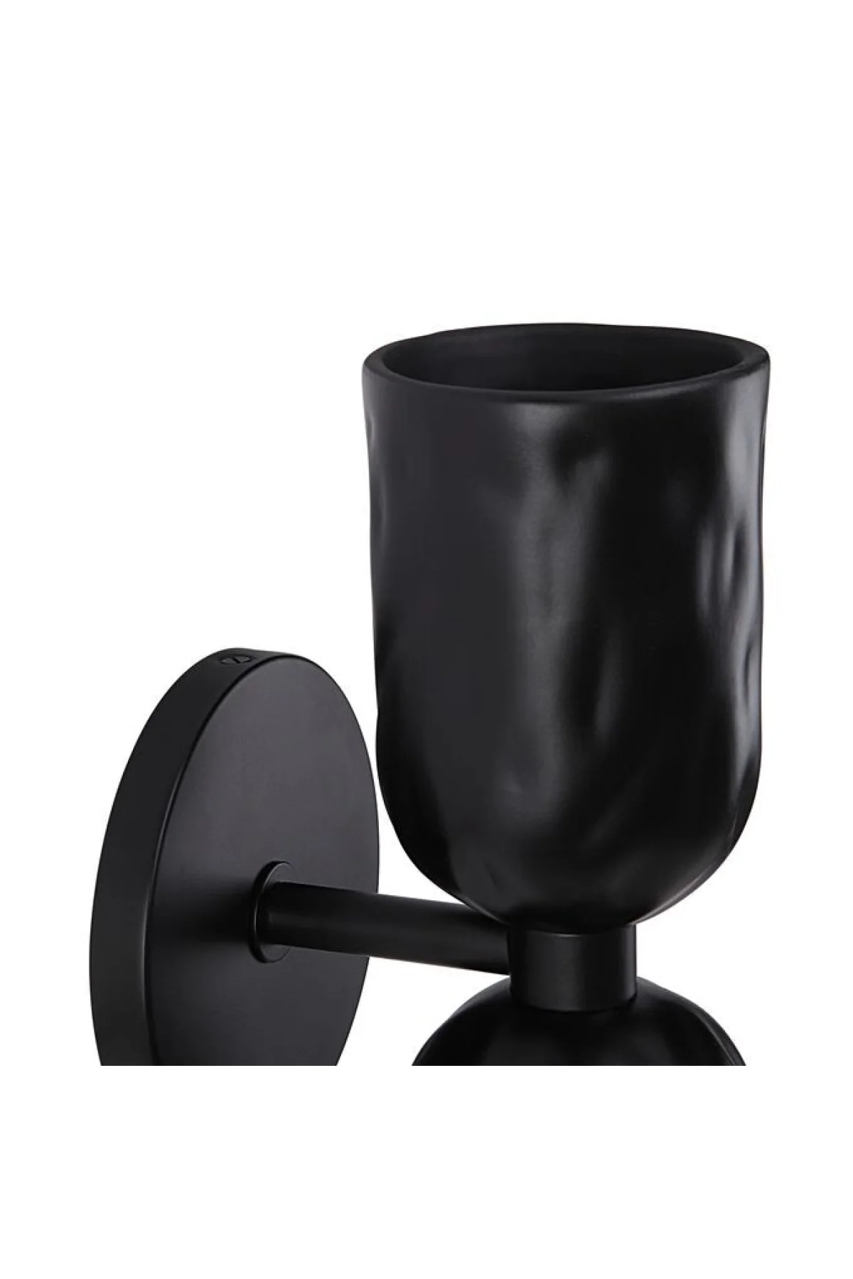 Alessia Sconce - Image 4