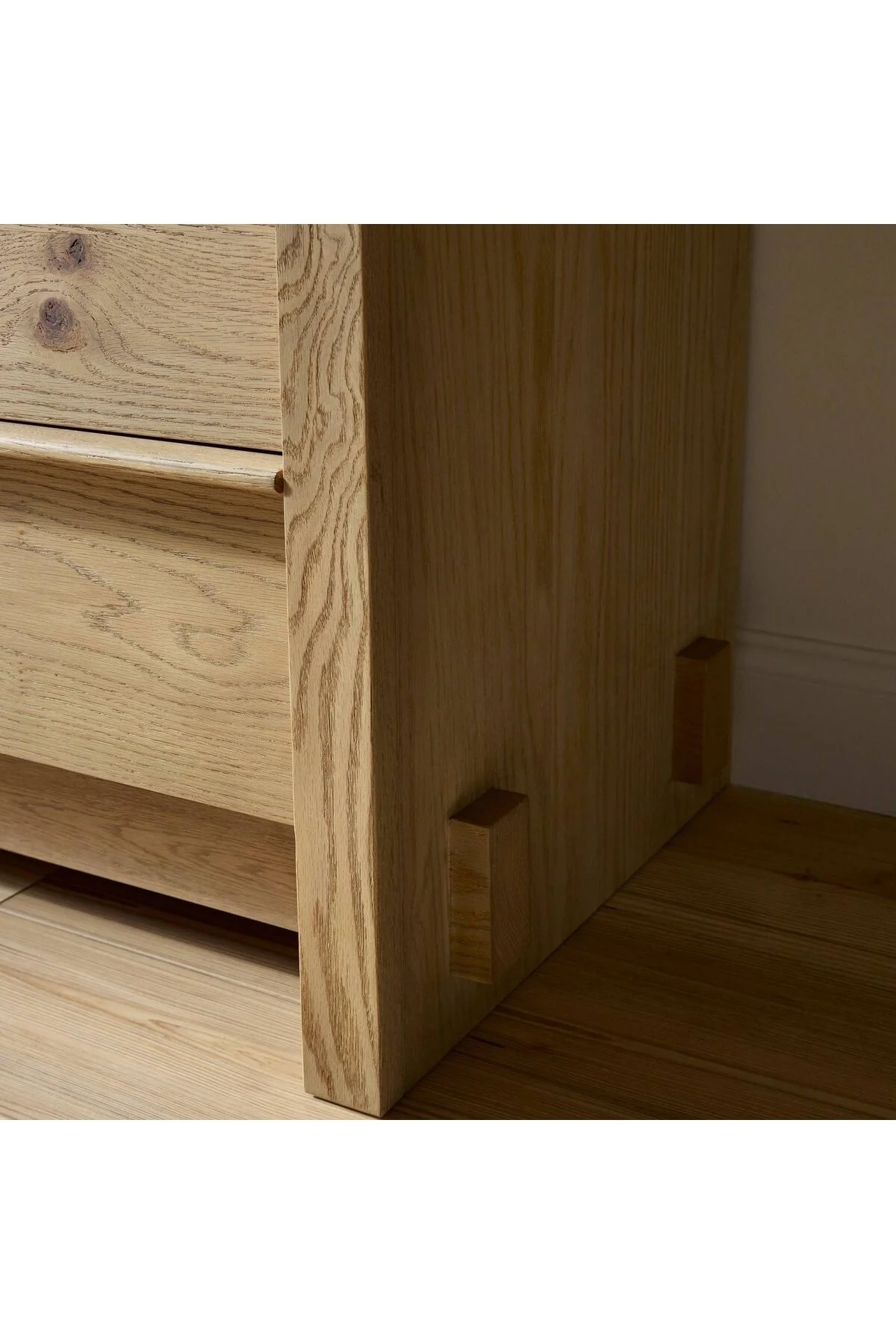 Aramis 6-Drawer Dresser - Image 12