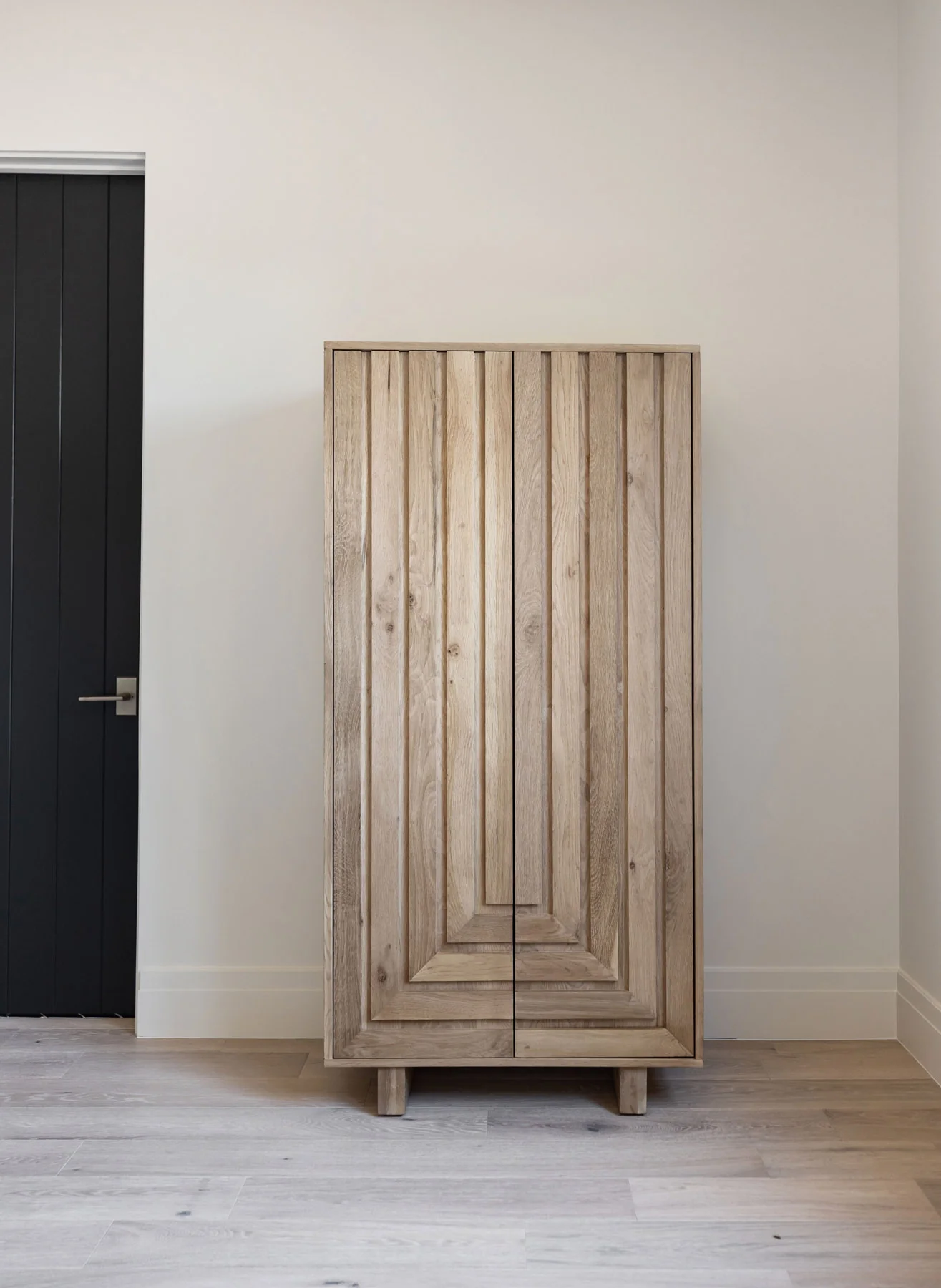Array Large Cabinet