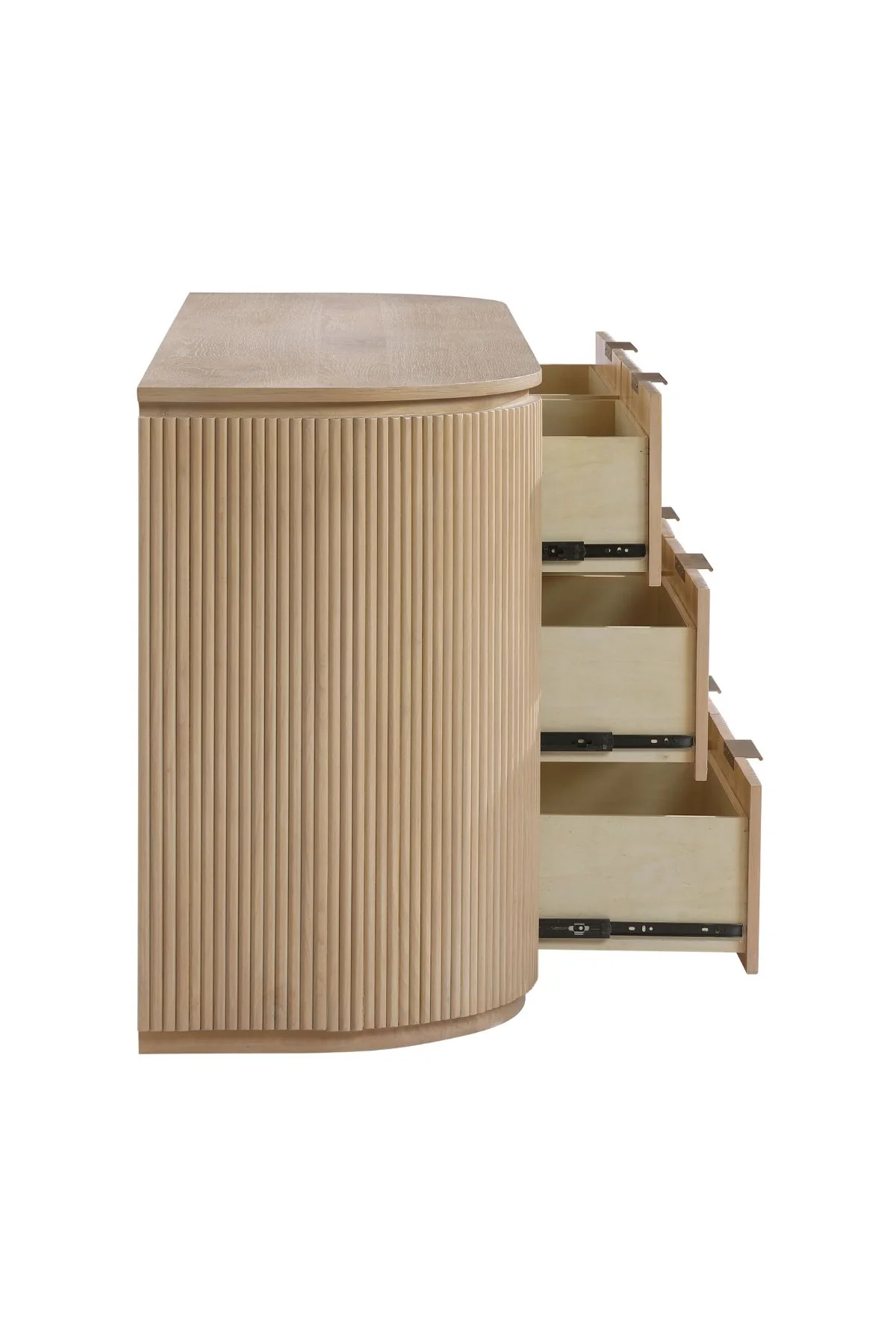 Astrid Dresser - Image 4