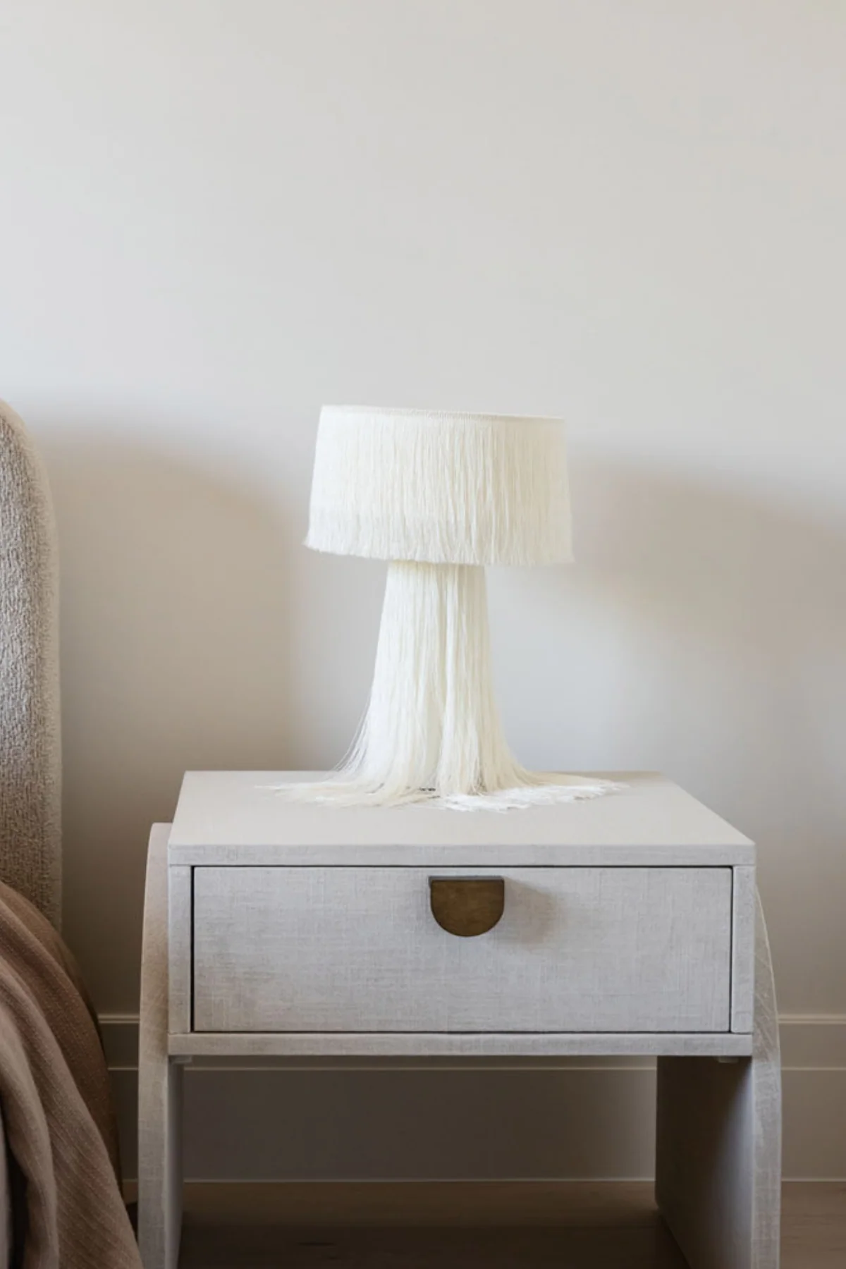 Atolla Tassel Table Lamp - Image 8