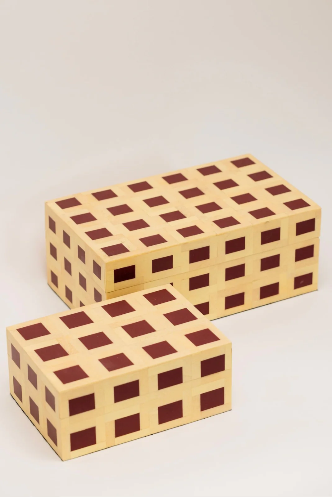 Axel Grid Patterned Box - 2 Sizes - Image 2