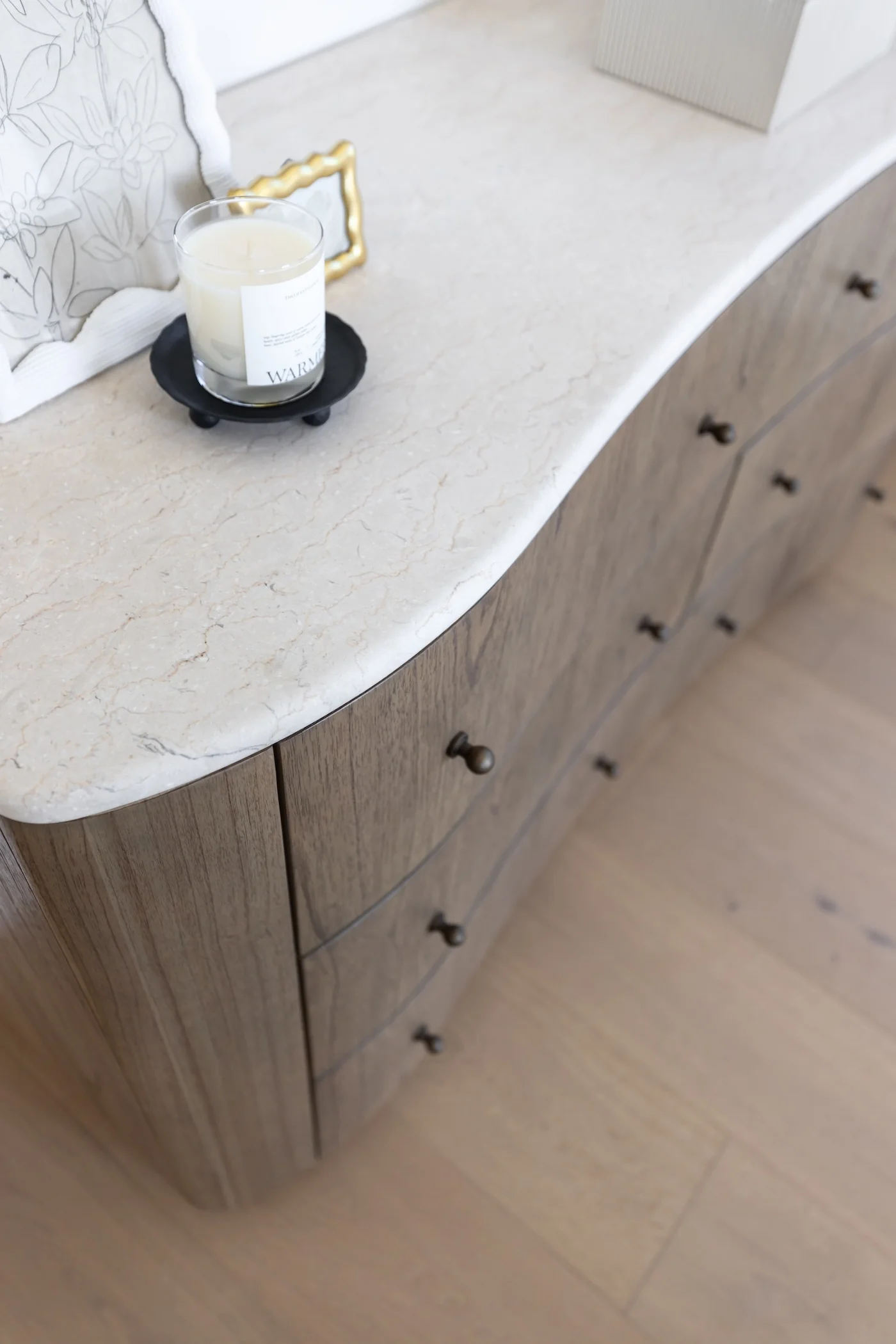 Boa 6-Drawer Dresser - Image 2