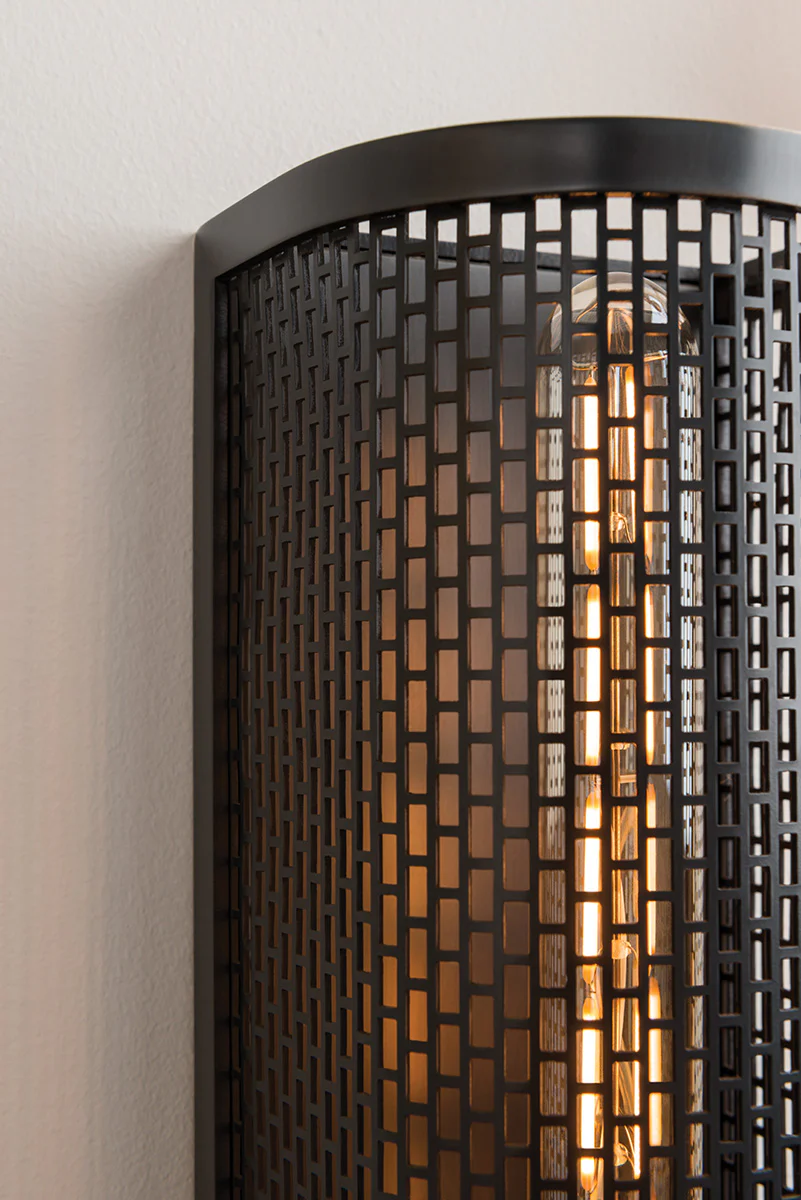Britt Sconce - Image 6