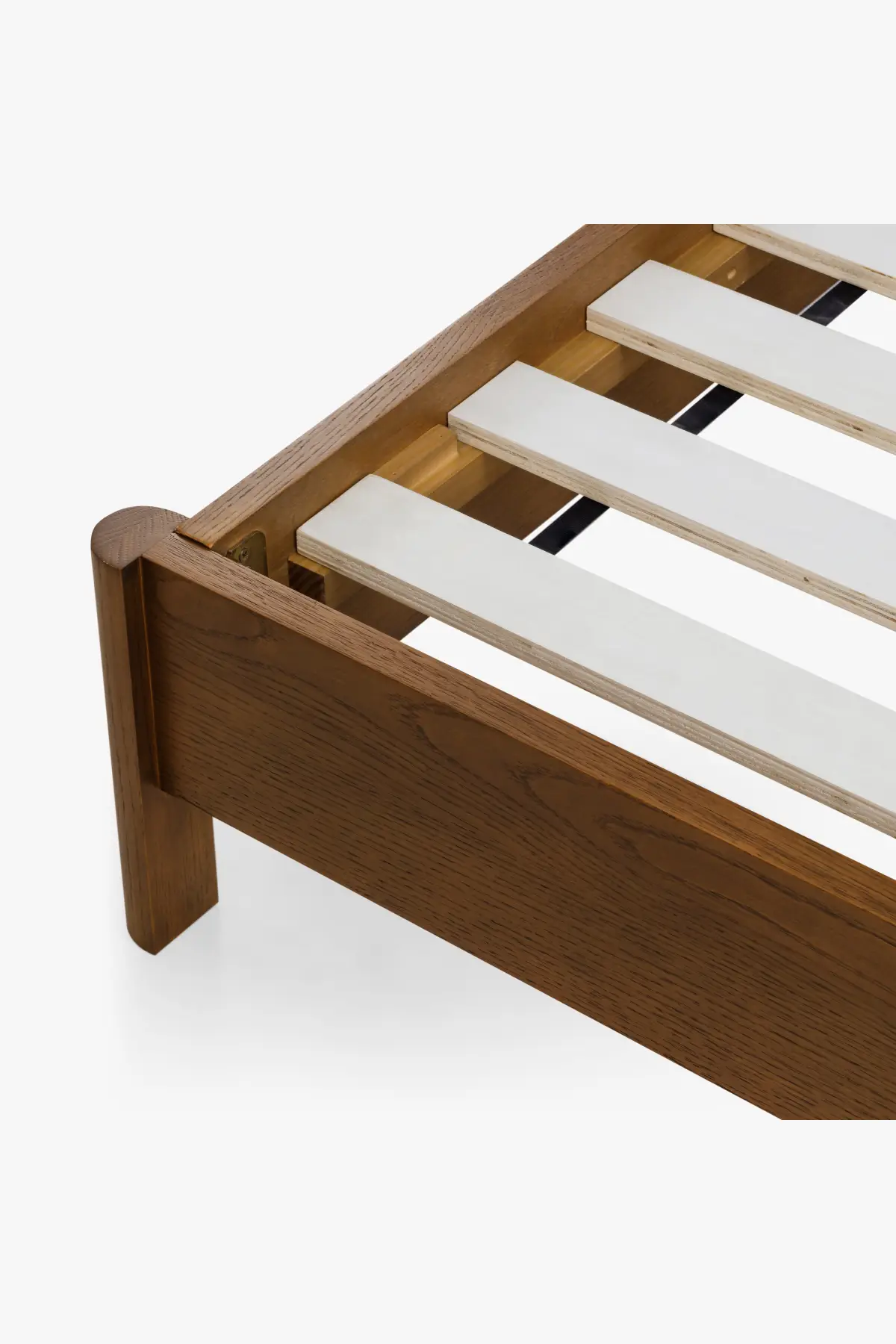 Cali Oak Bed - Image 8