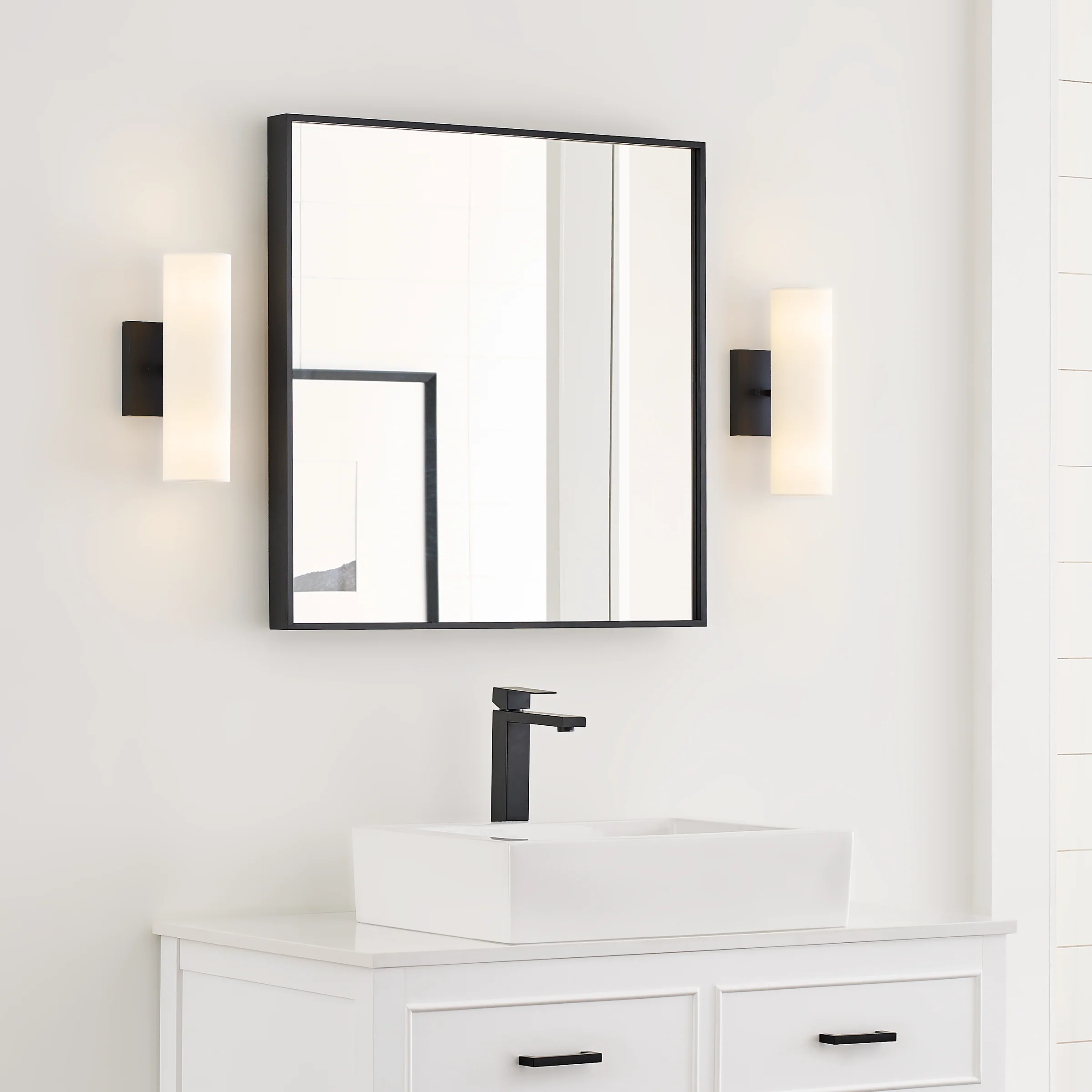 Capalino Sconce - Image 7