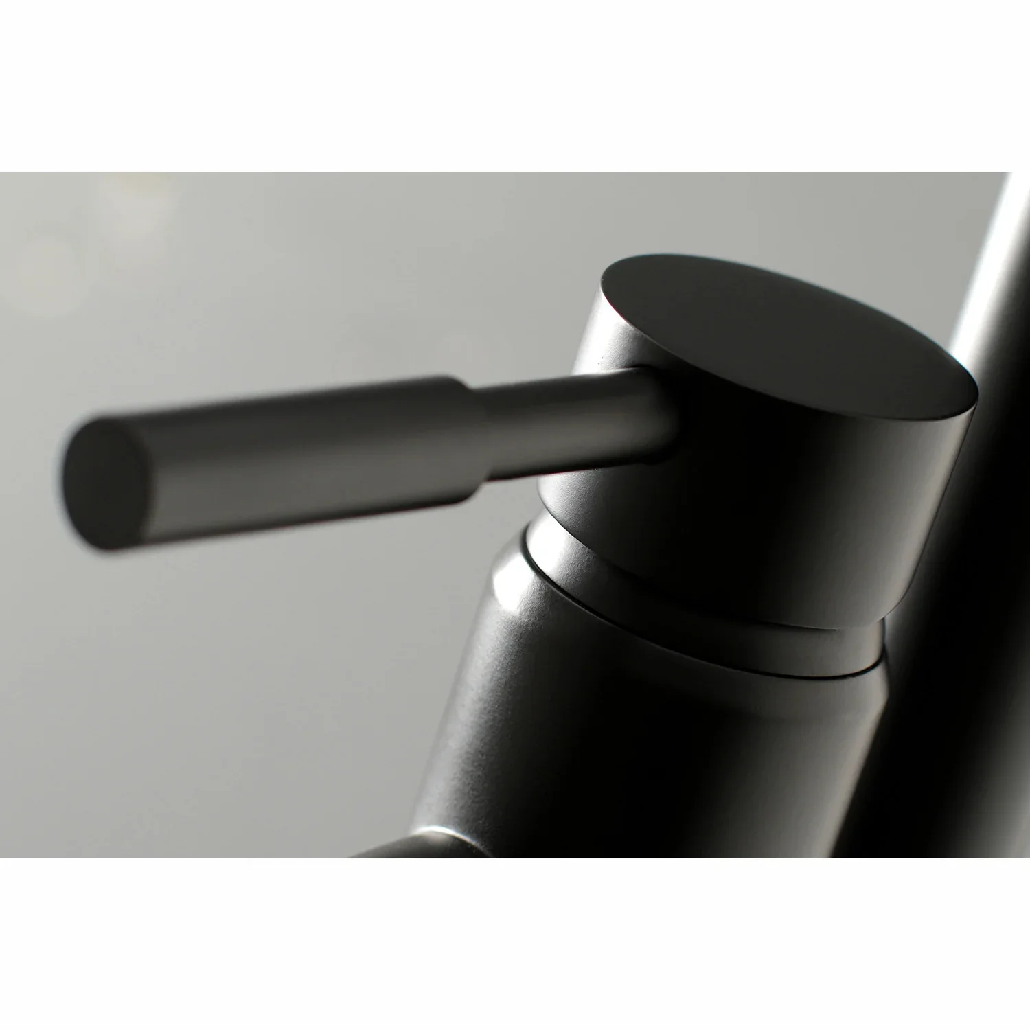 Concord Straight Freestanding Tub Faucet with Hand Shower - Image 10