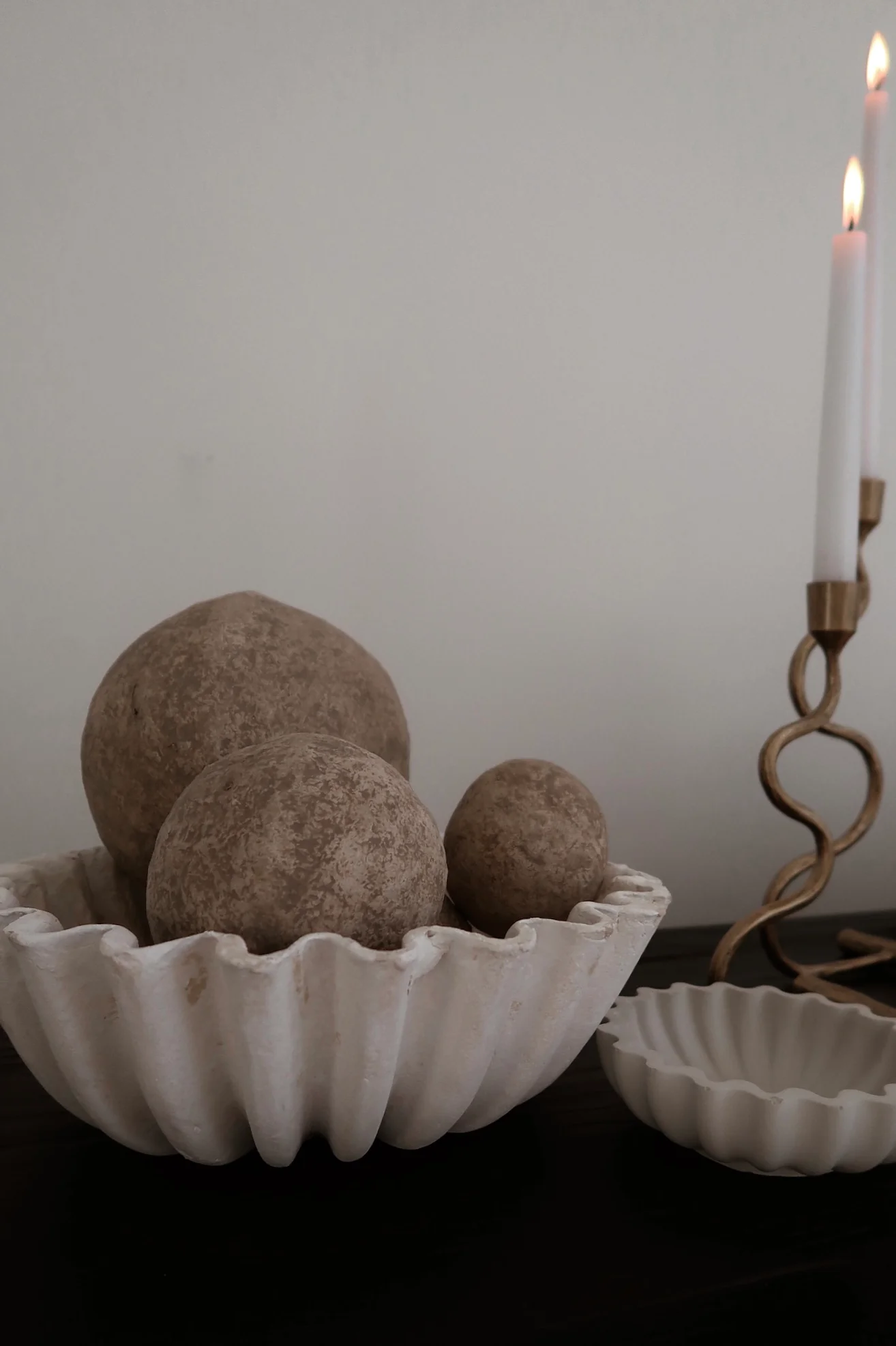 Cordelia Fluted Paper Mache Bowl