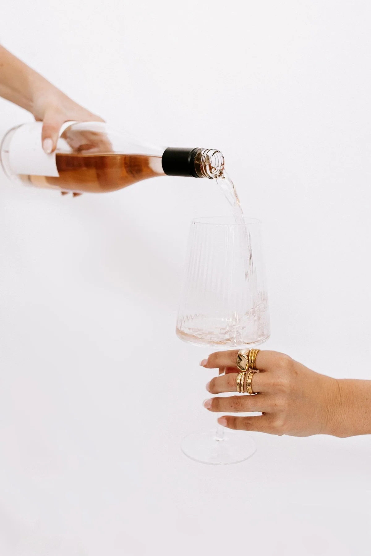 Francesca Fluted Wine Glass - Image 6