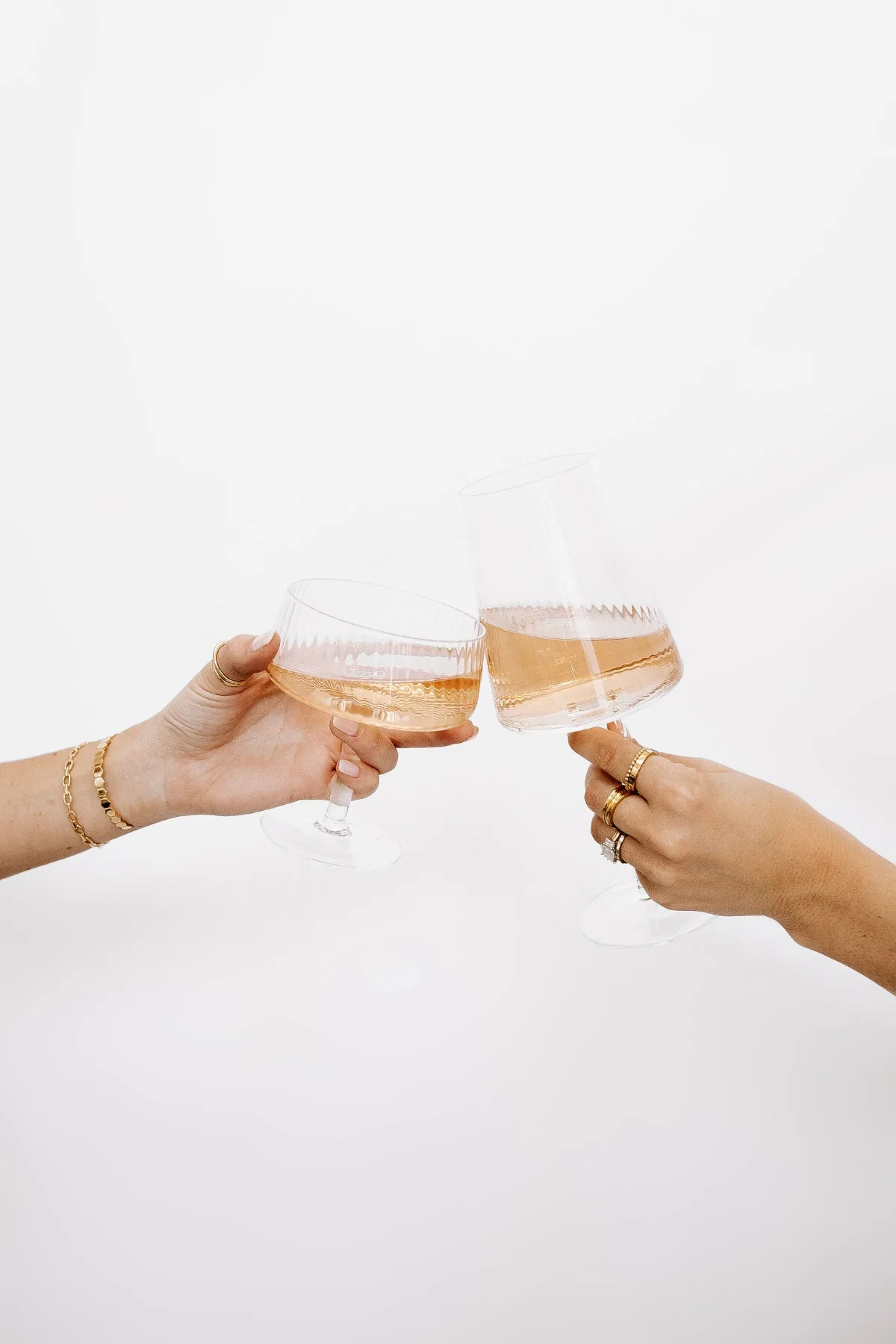 Francesca Fluted Wine Glass - Image 7