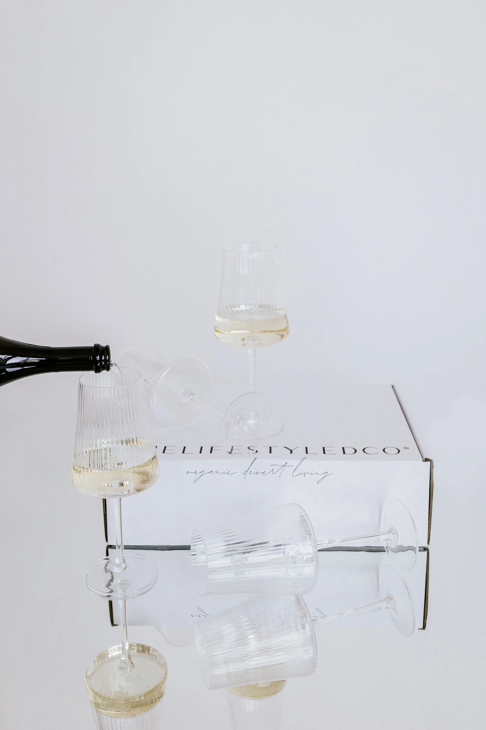 Francesca Wine Glass Gift Set - Image 6