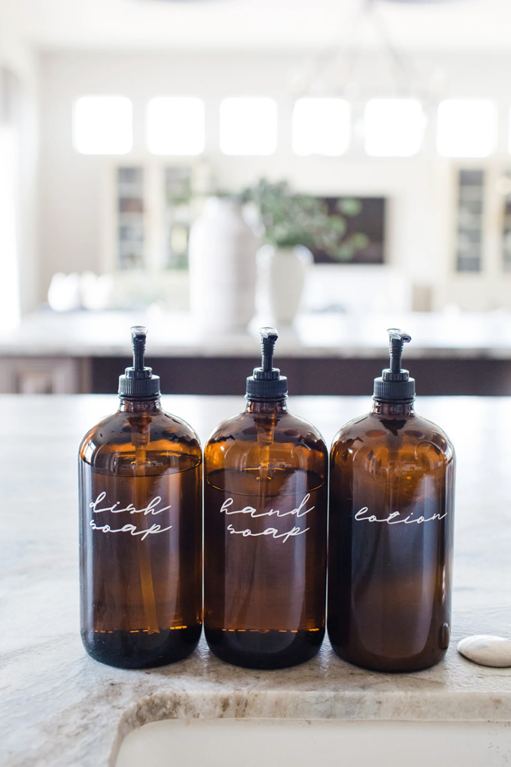 Glass Amber Liquid Pumps - Image 11