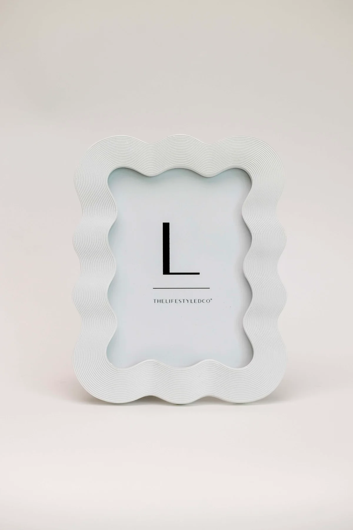 Gwenyth Wavy Frame - White