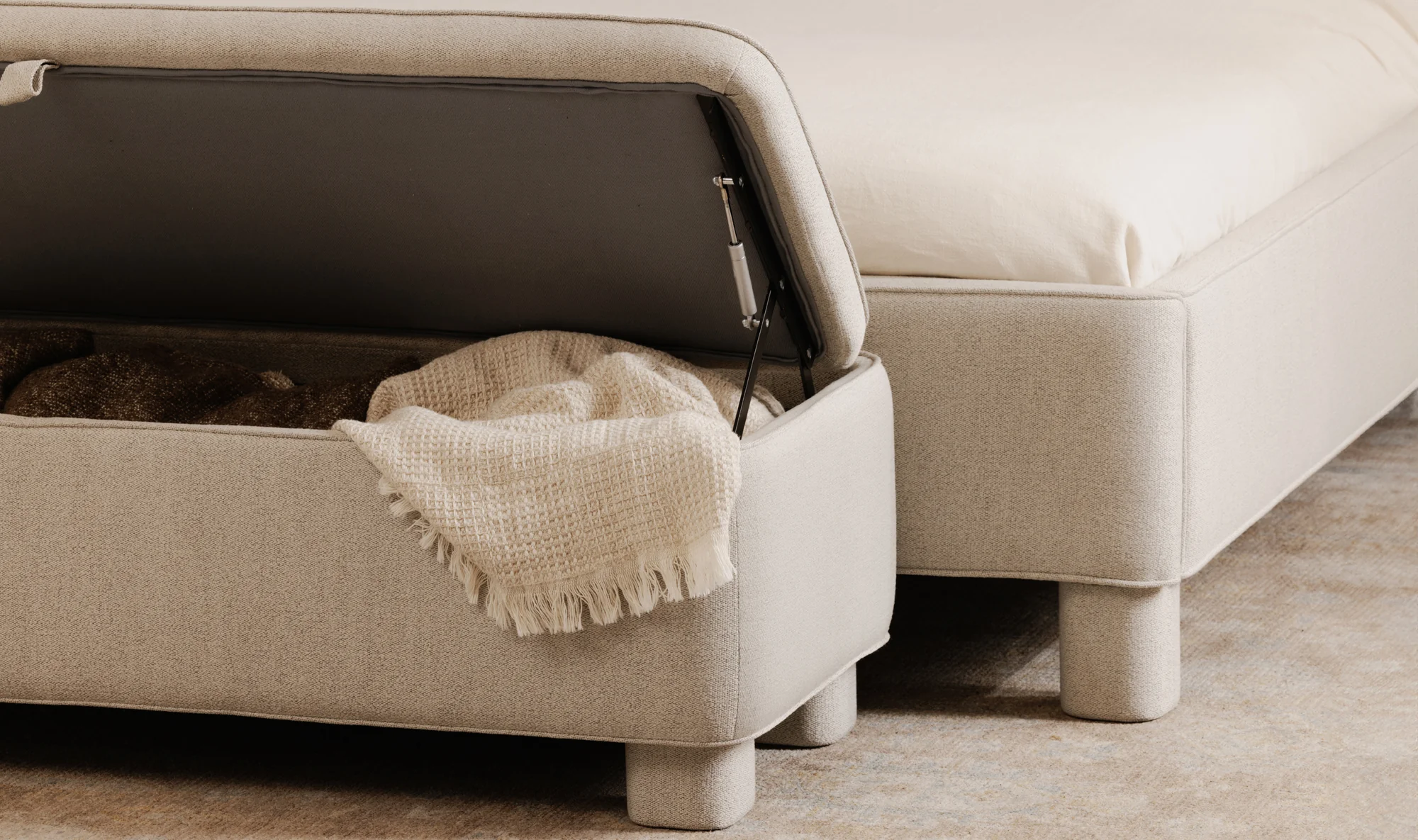 Ichigo Storage Bench - Image 11