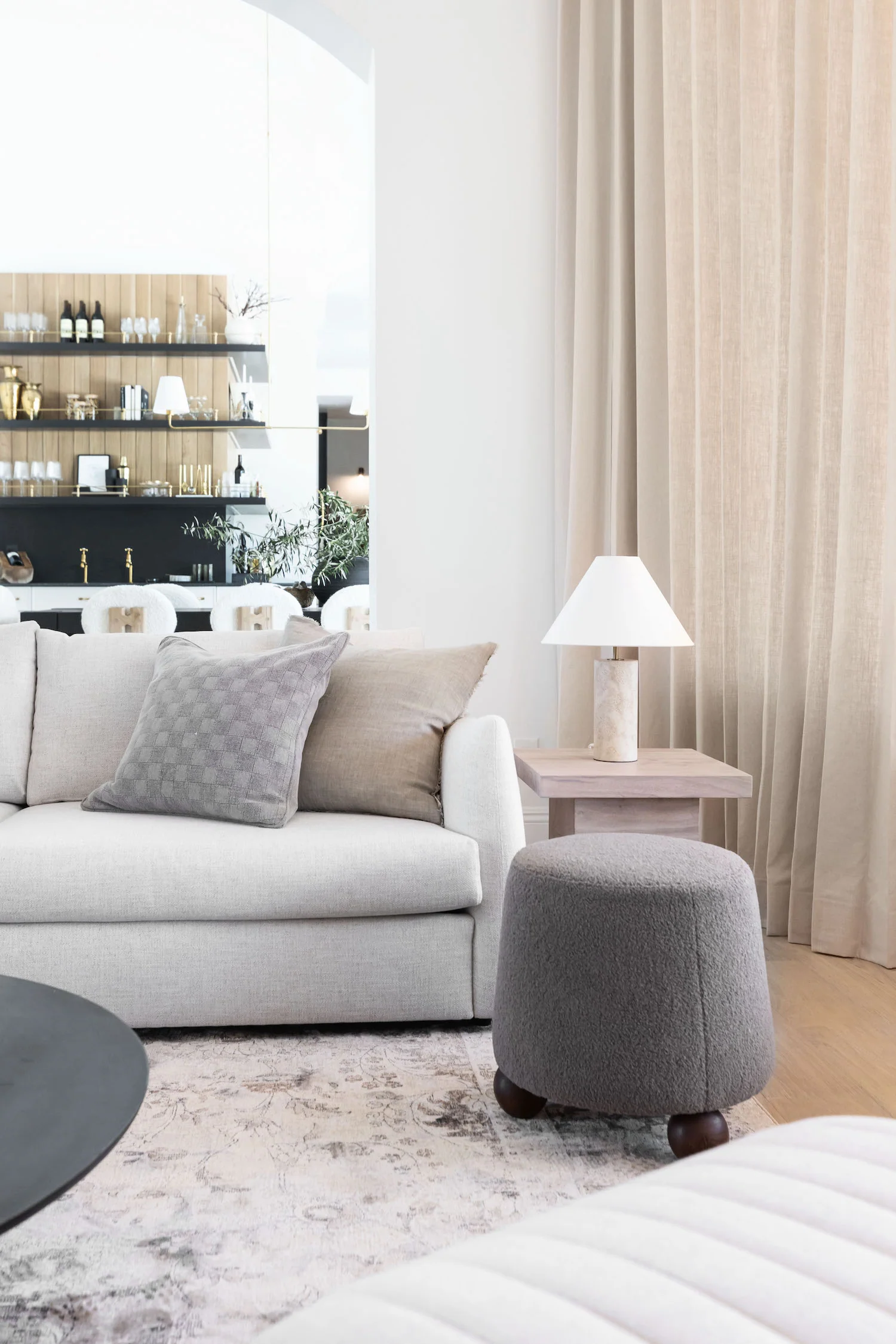 Kelsey Sofa - 92" - Image 12
