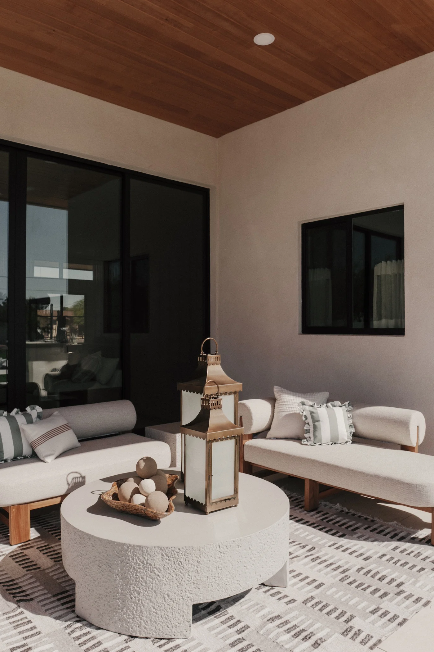 Kember Outdoor Coffee Table - Image 10