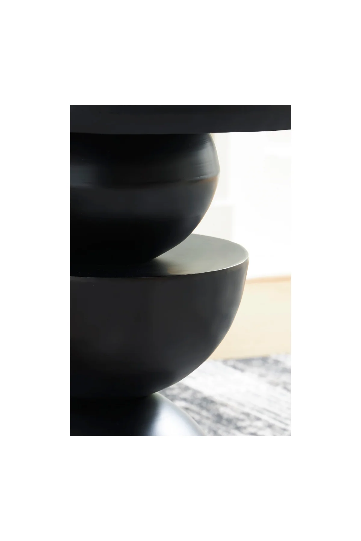 Kurtson Accent Table - Image 4