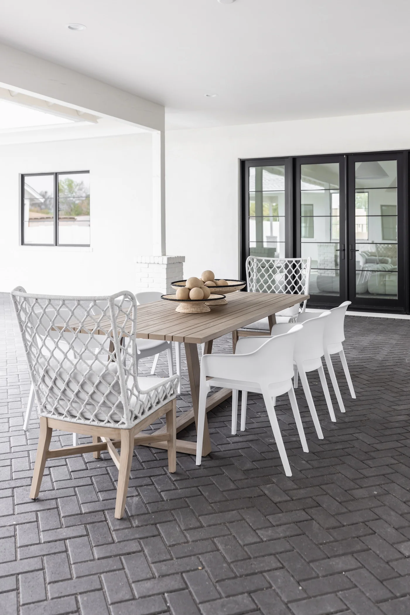 Lattis Outdoor Wing Chair - Image 8