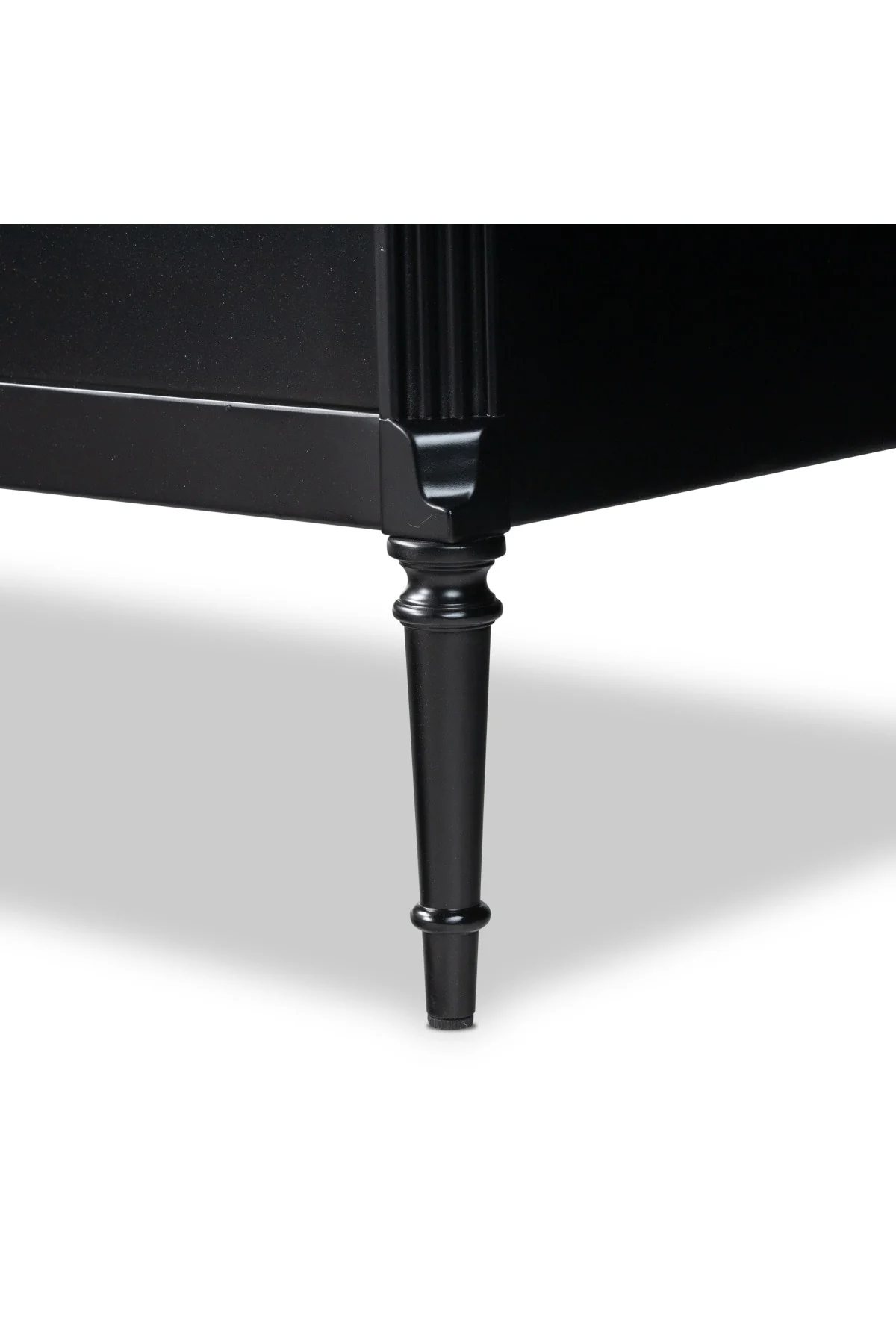 Lendon 6-Drawer Dresser - Image 6