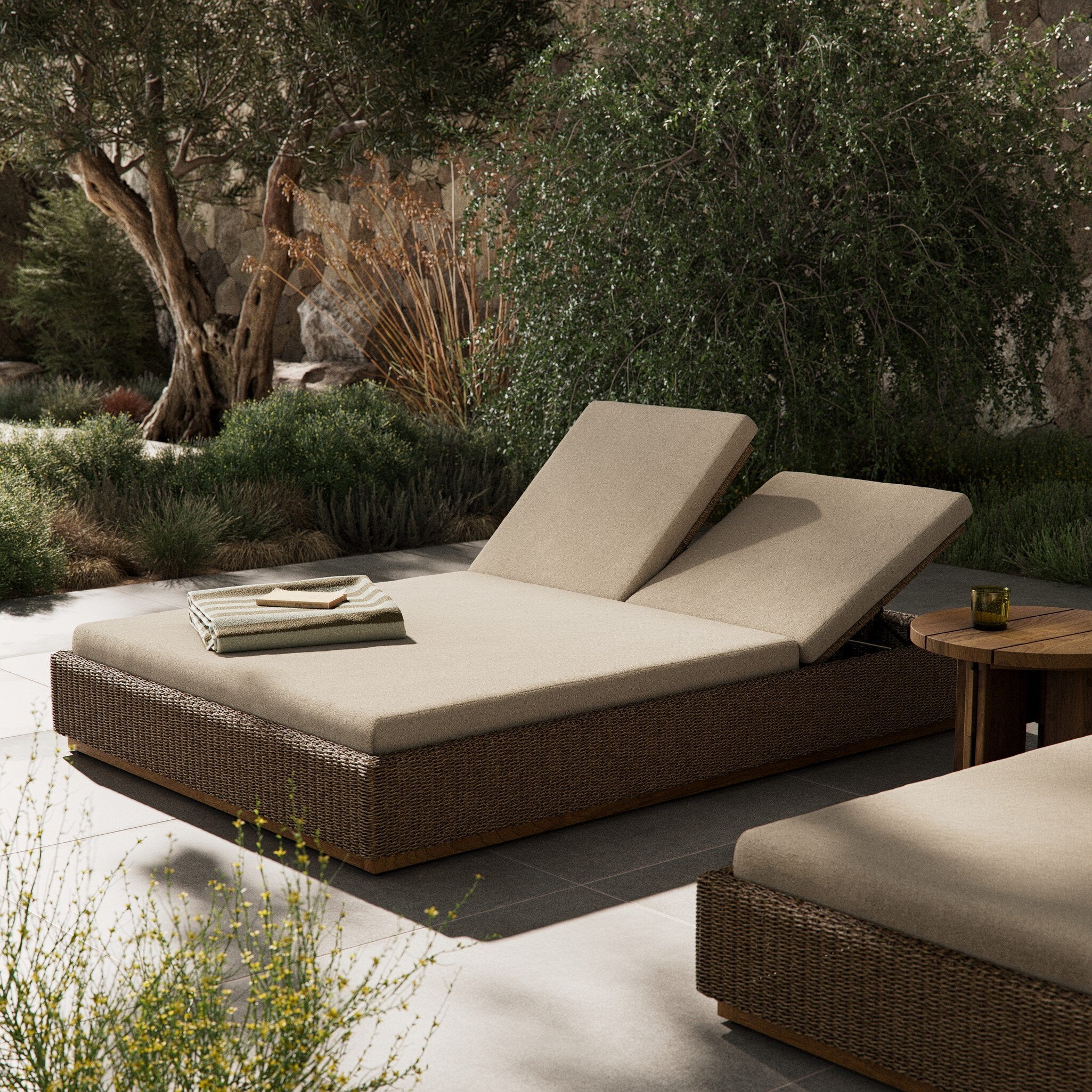 Lorelei Outdoor Double Chaise - Image 2