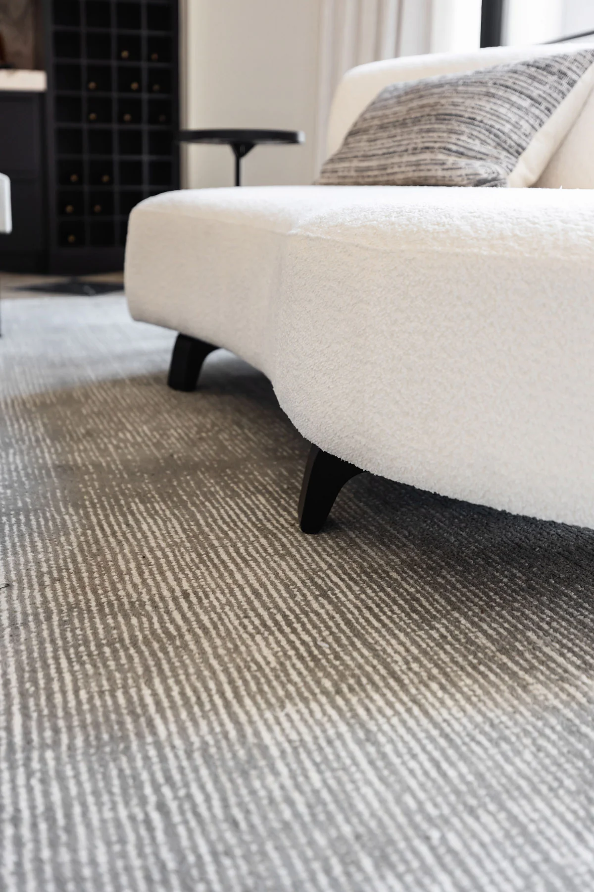 Messina Handmade Rug - Grey - Image 3