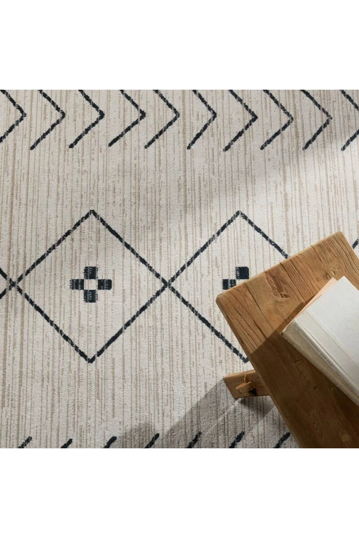 Nadine Rug - Style 1 - Image 2