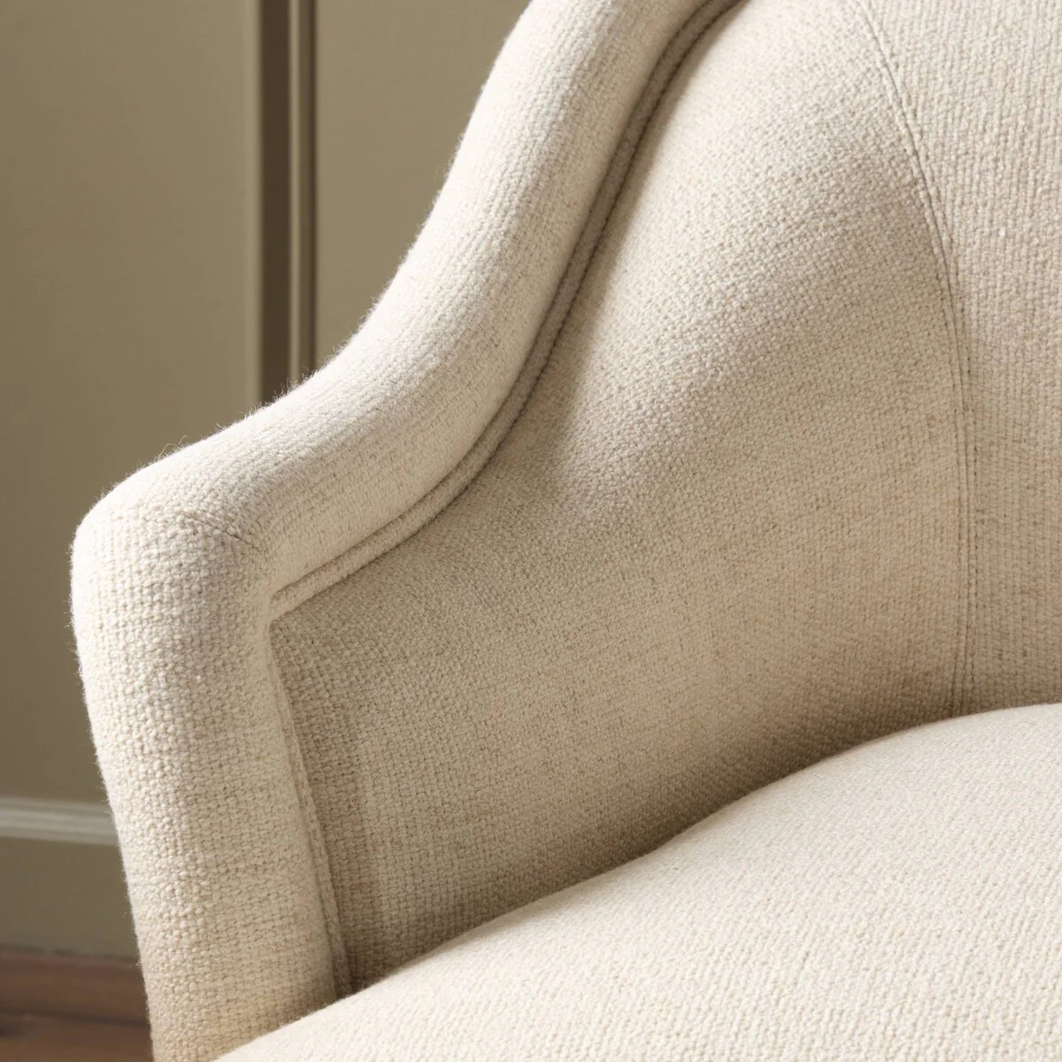 Noel Chair - Image 25