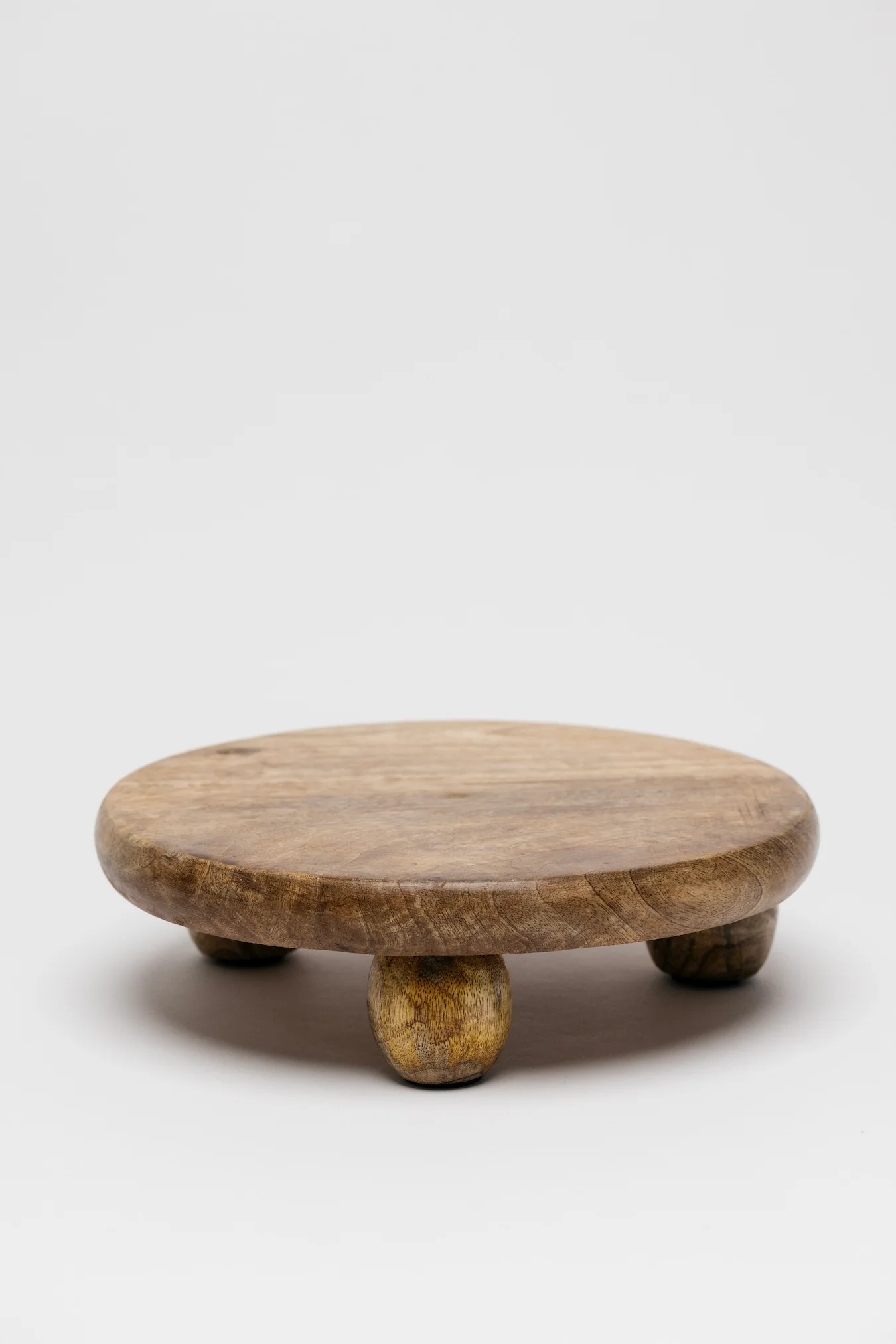 Oakley Footed Pedestal