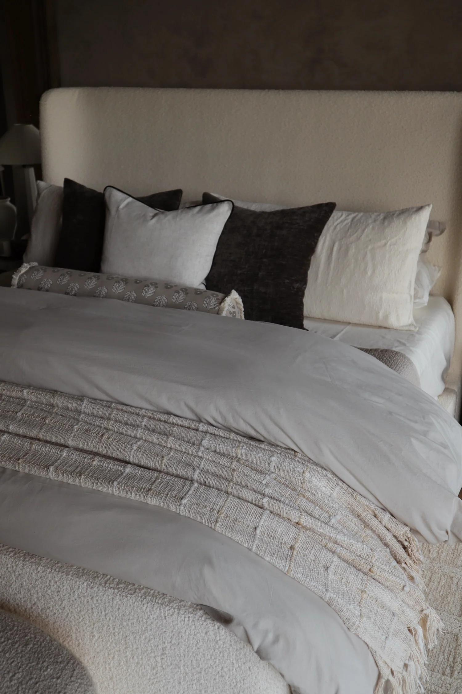 Pacific Oversized Checkered Bed Blanket - Ivory - Image 6