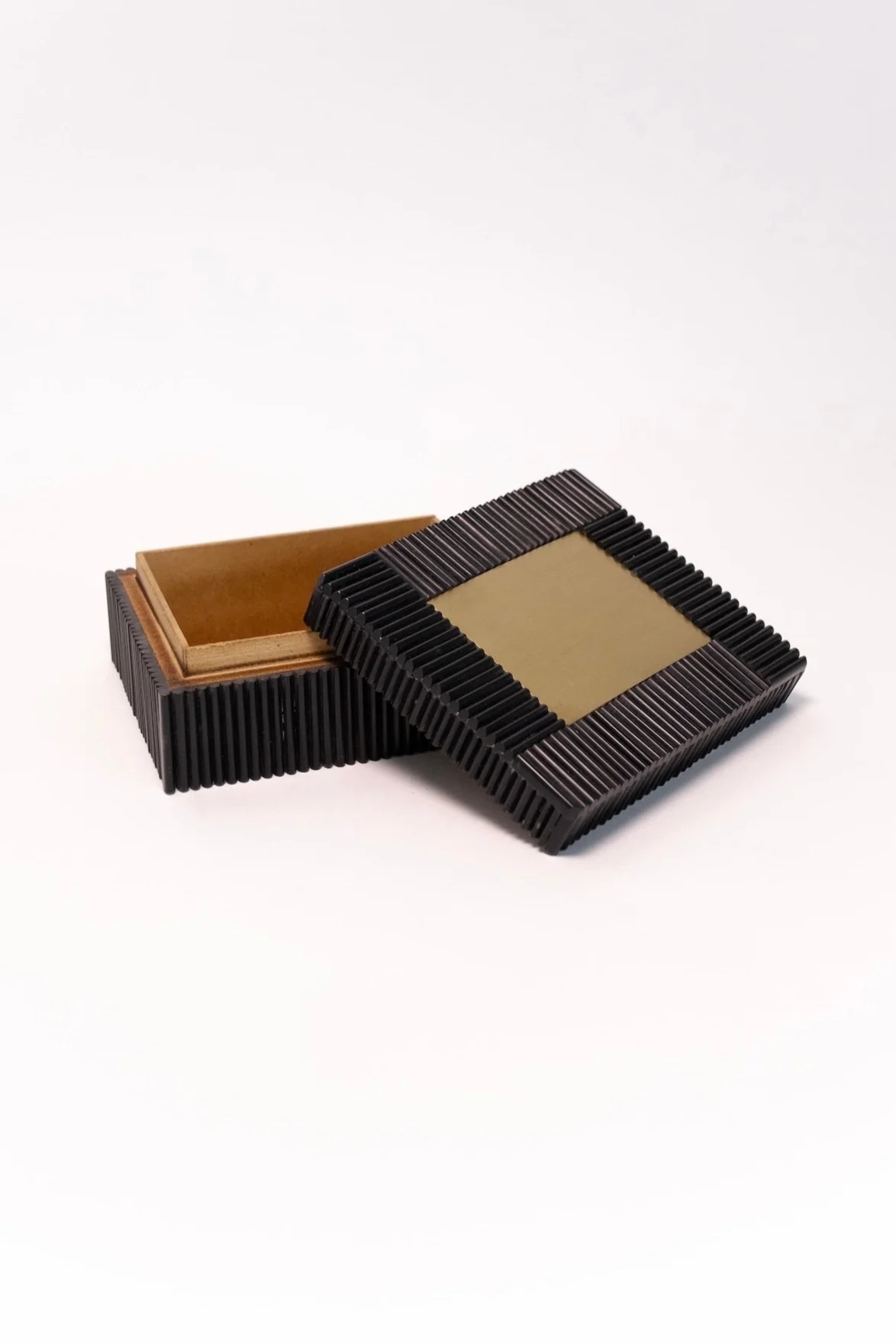 Pippa Box with Brass Inlay - Image 2