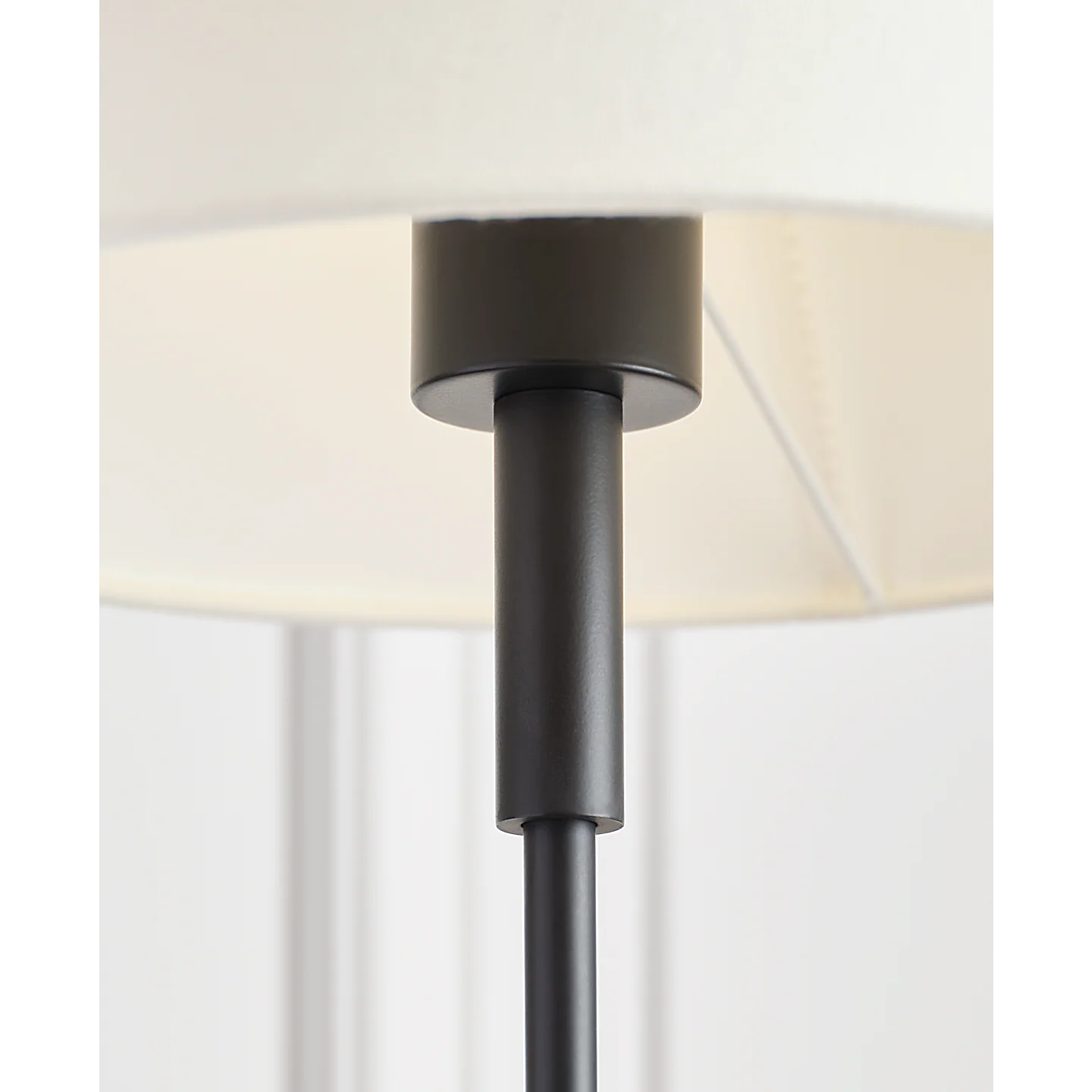 Porteau Table Lamp - Image 10