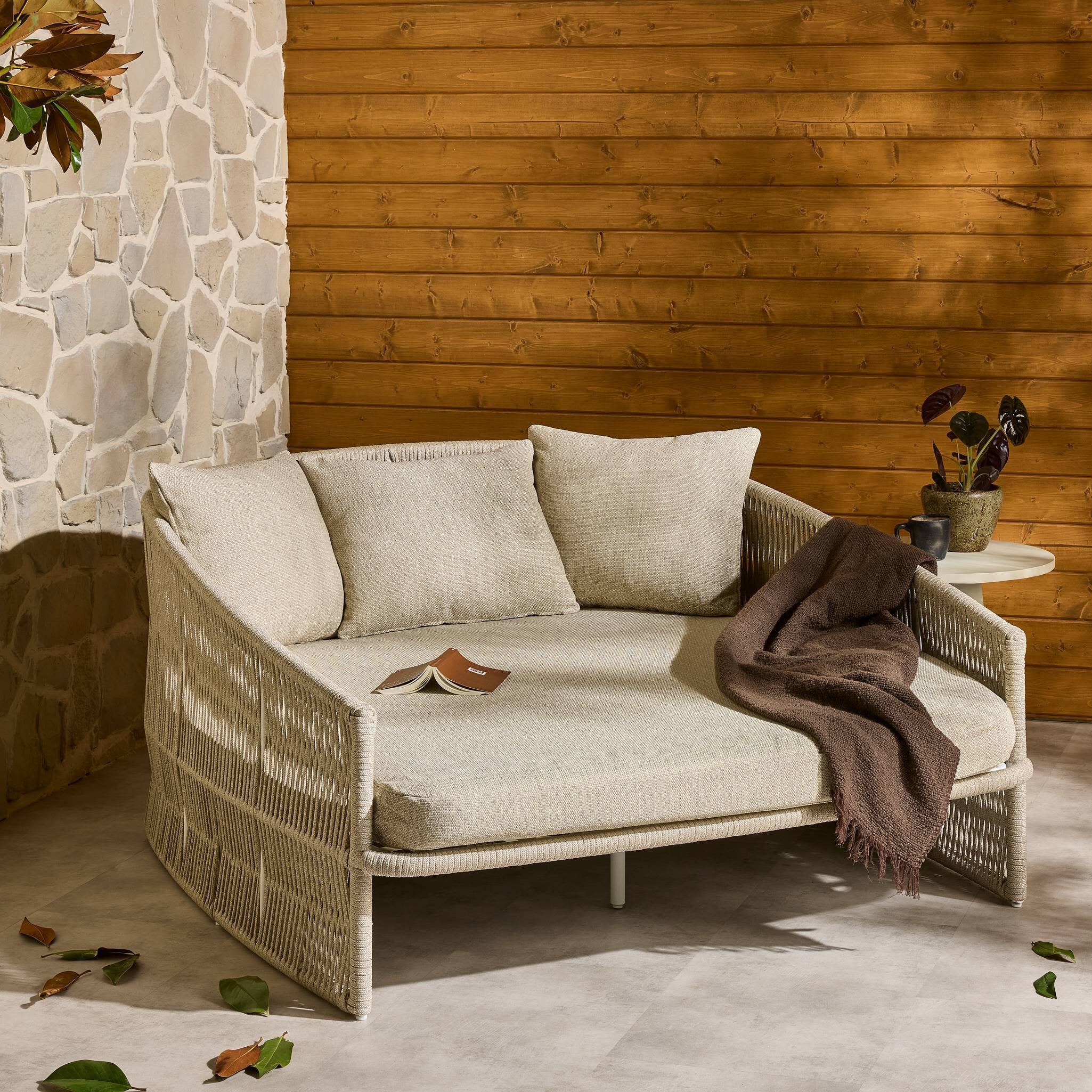 Porto Outdoor Daybed - Image 2