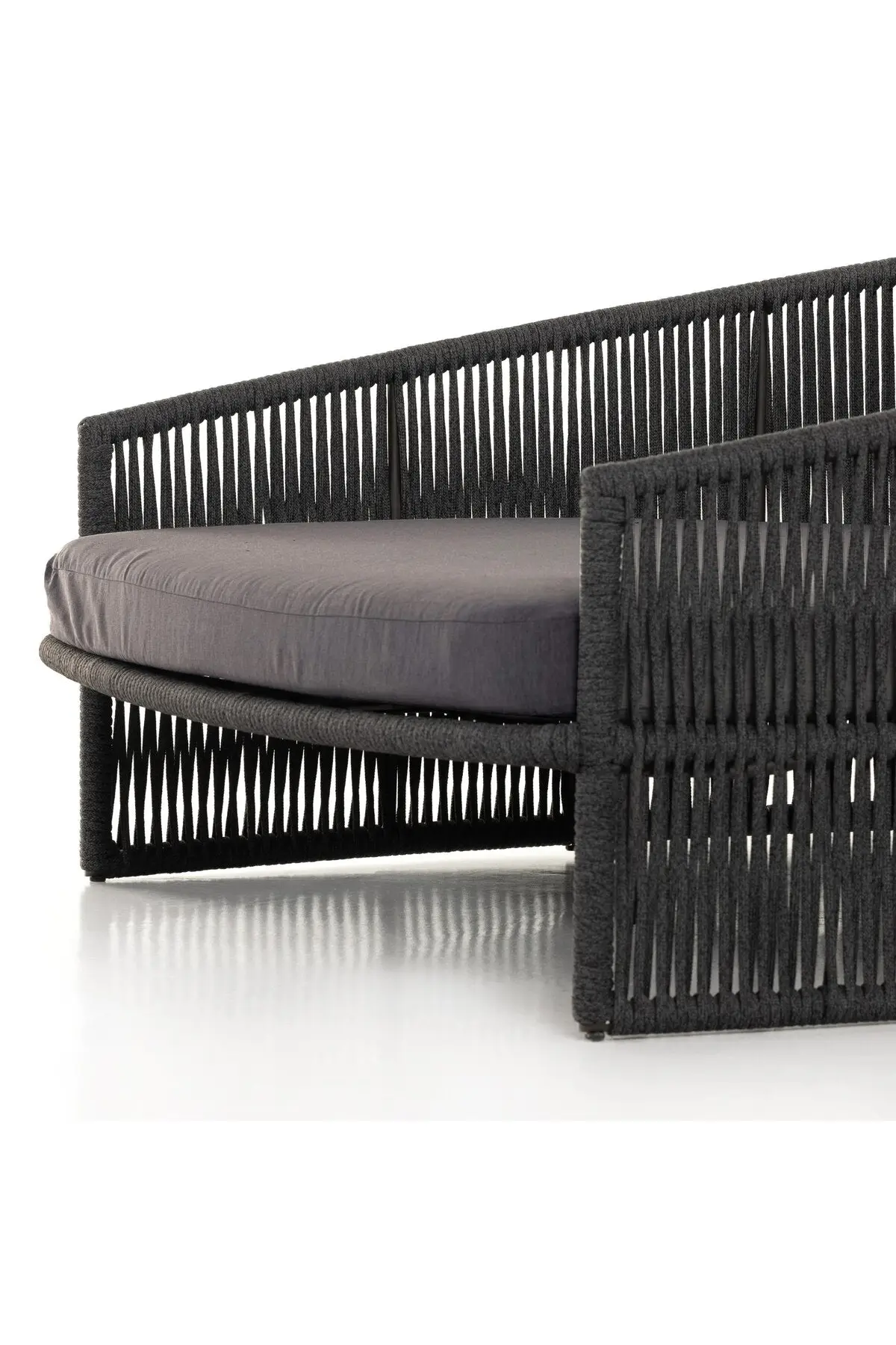 Porto Outdoor Daybed - Image 21