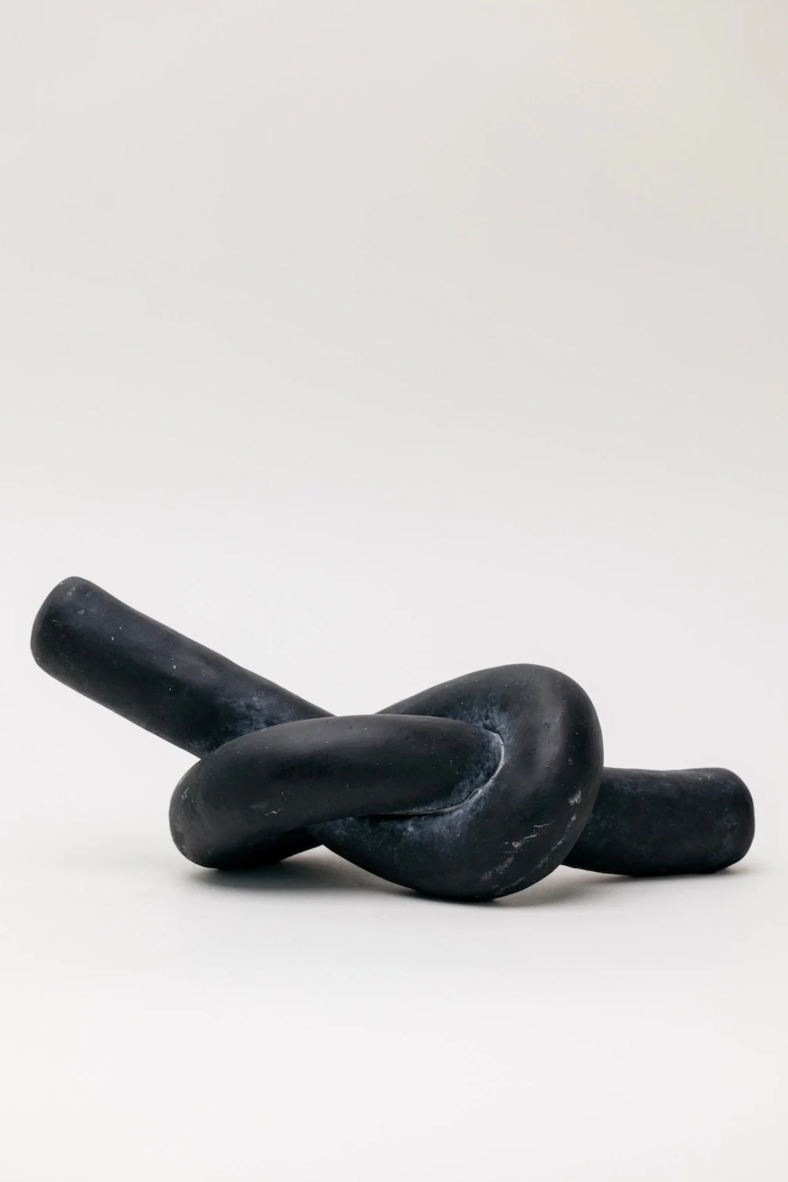 Ravel Knot - Black