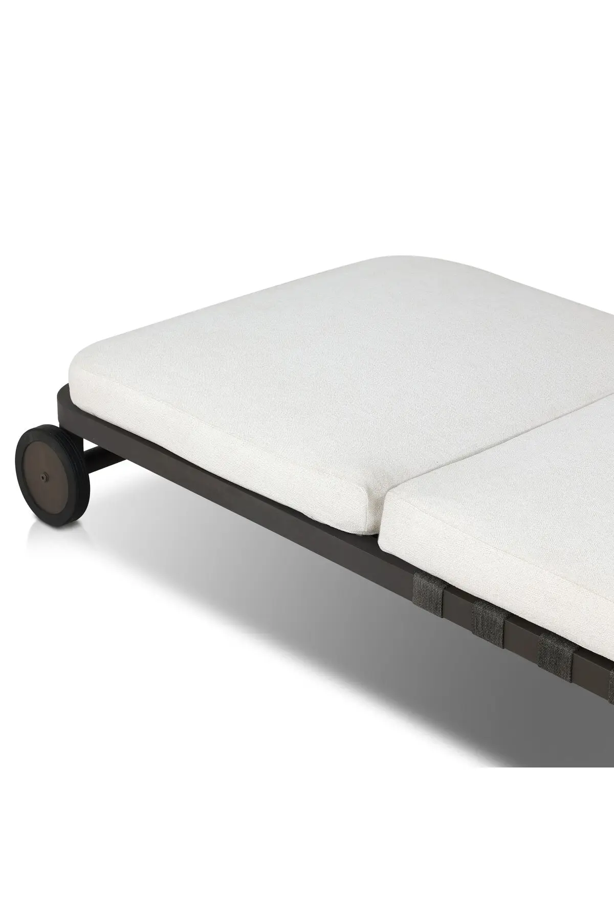 Reine Outdoor Chaise - Image 9