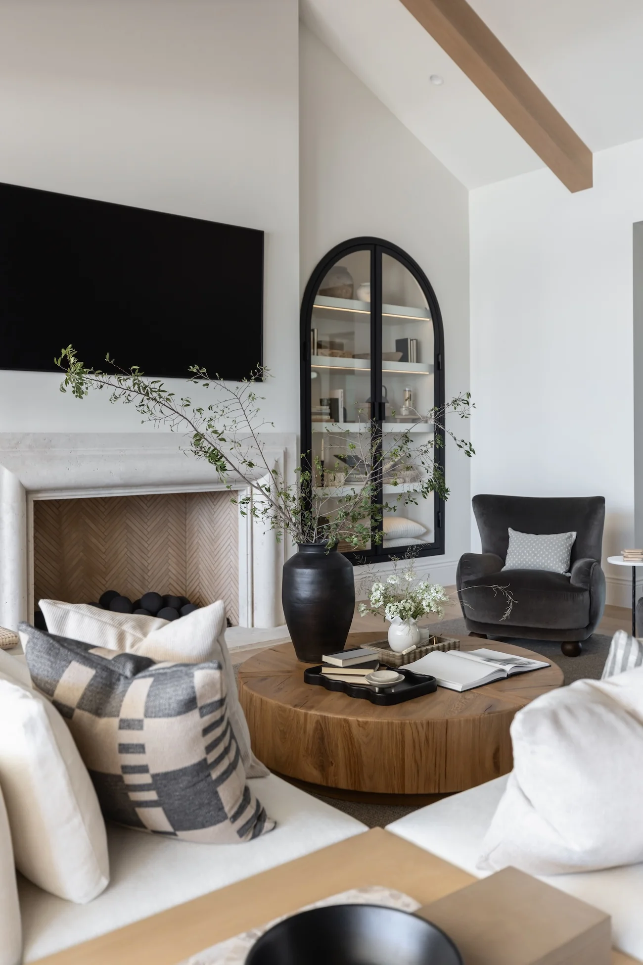 Renan Coffee Table - Image 10