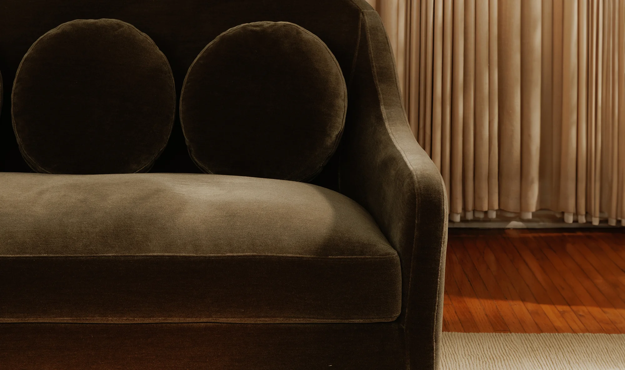 Rialto Sofa - Dark Green Faux Mohair - Image 9