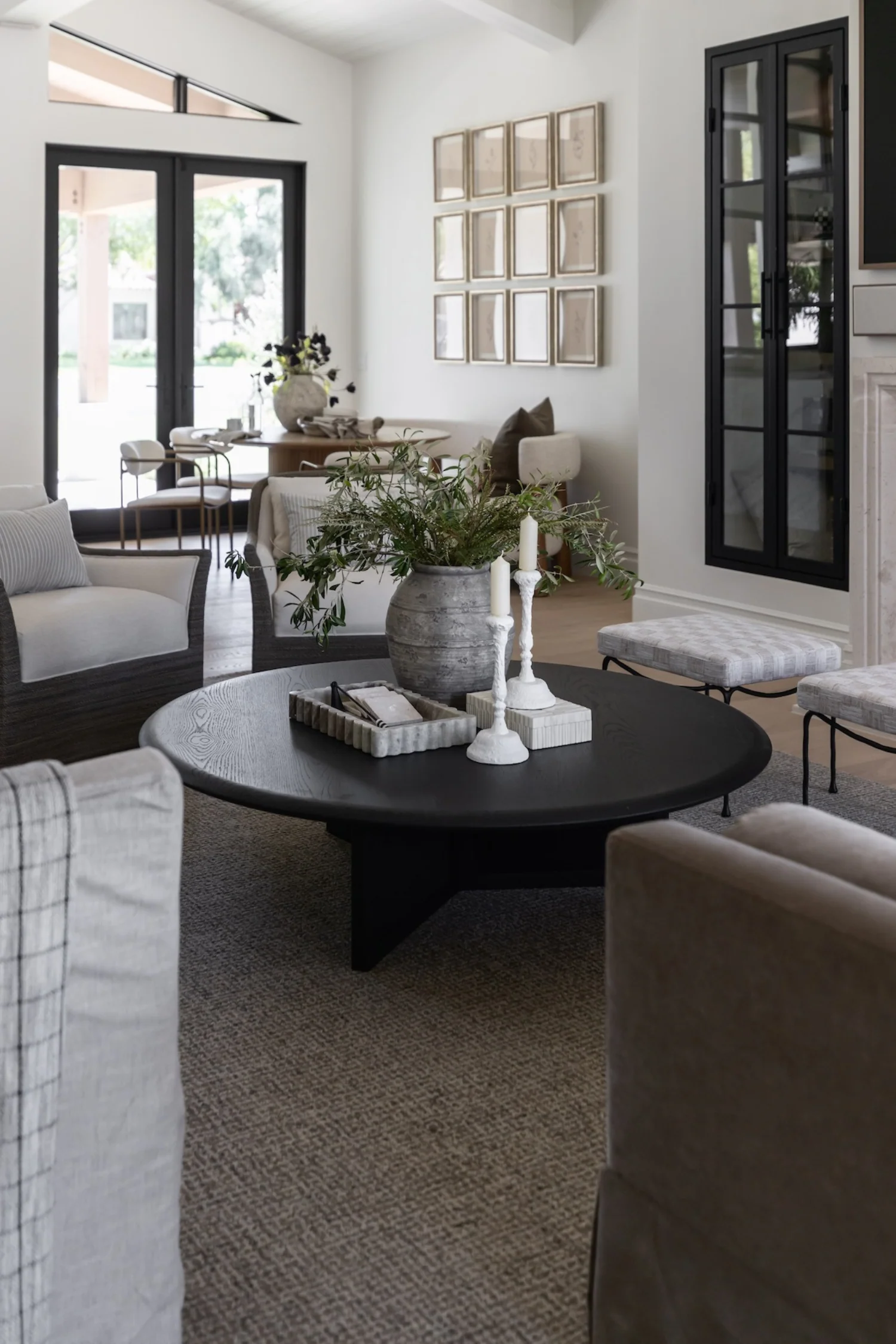 Rosenell Round Coffee Table