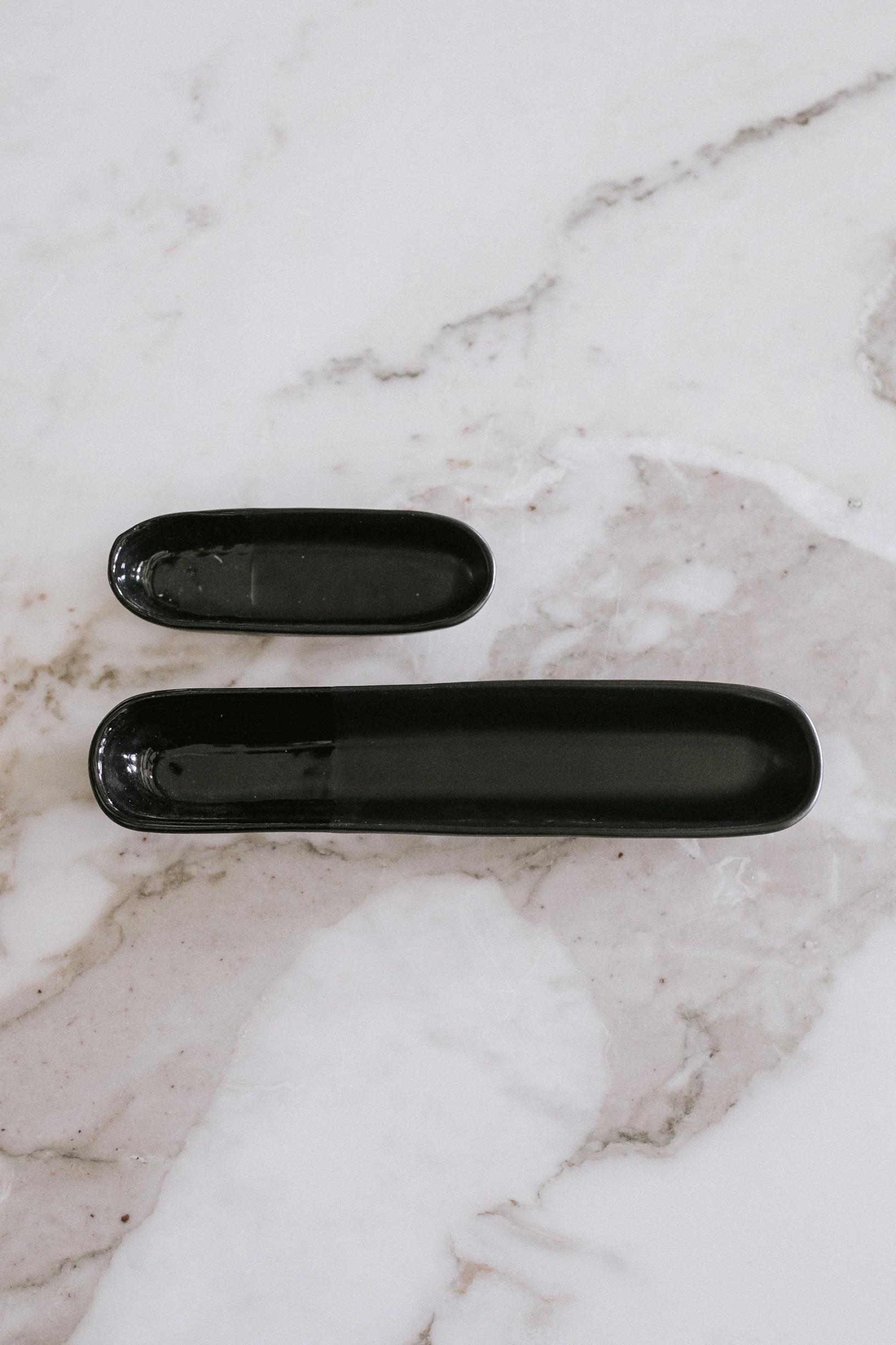 Sable Olive Bowl - Matte Black/Glossy Black - Set of 2 - Image 5