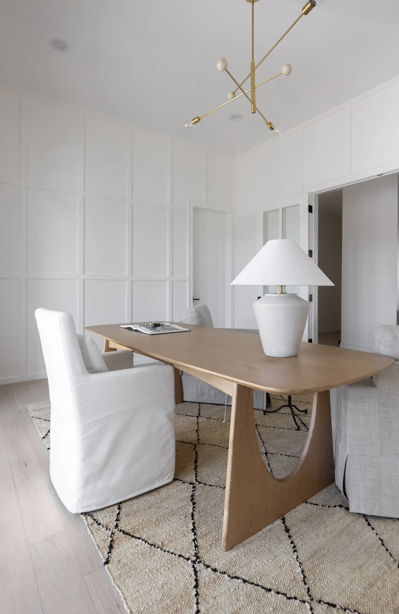 Slater Chandelier - Image 2