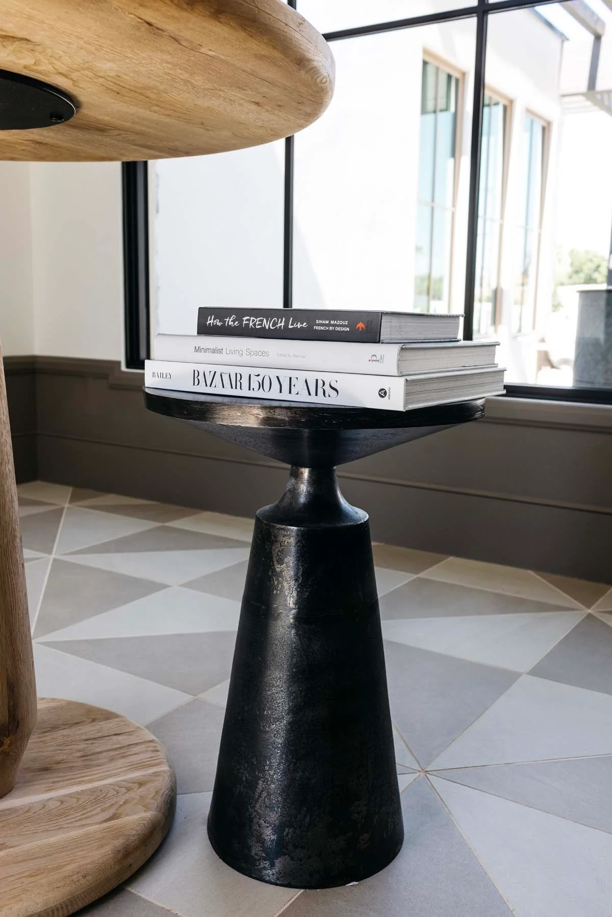 Sonja Accent Table - Image 4