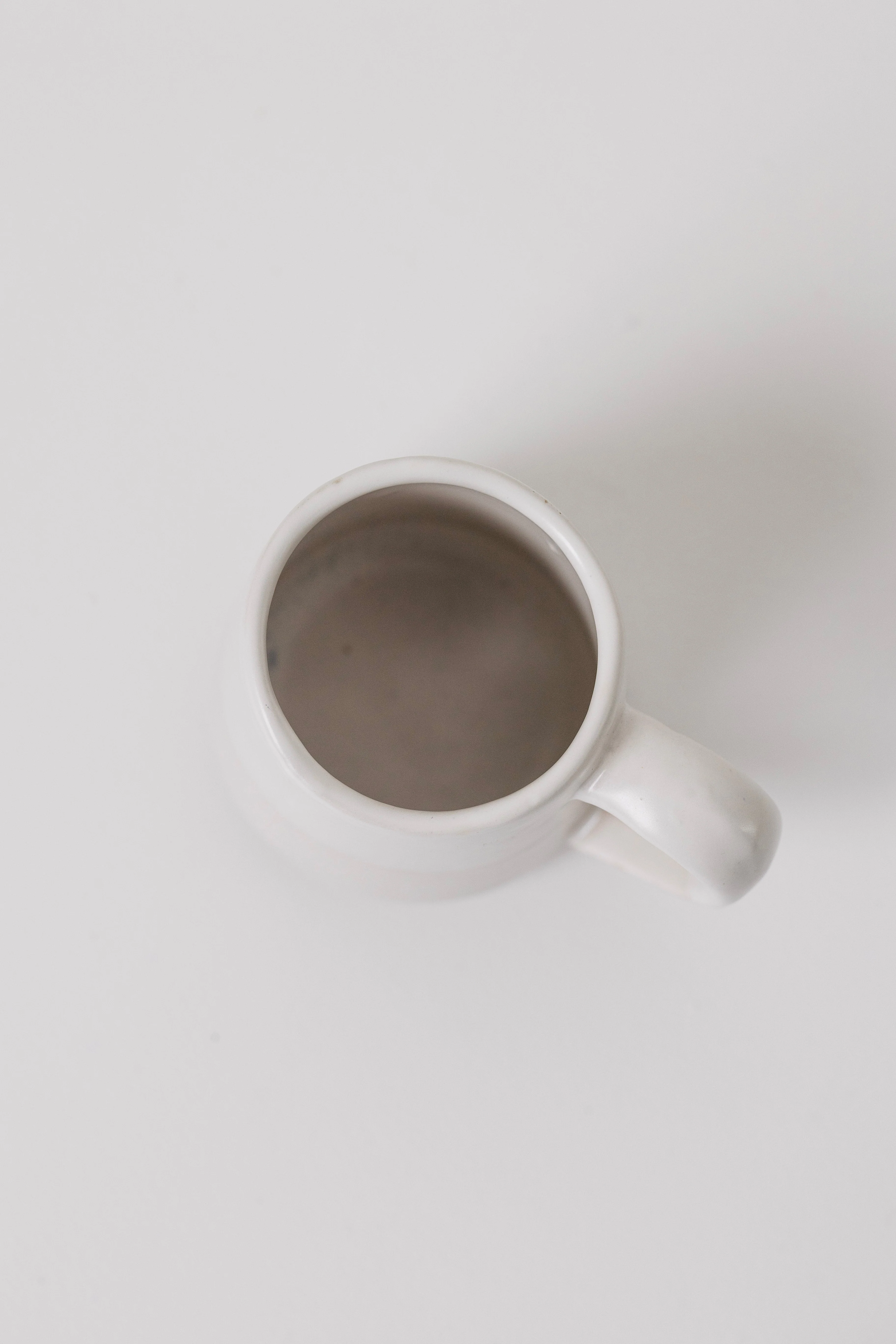 Sonnet Stoneware Coffee Mug - Matte White/ Glossy White - Set of 4 - Image 4