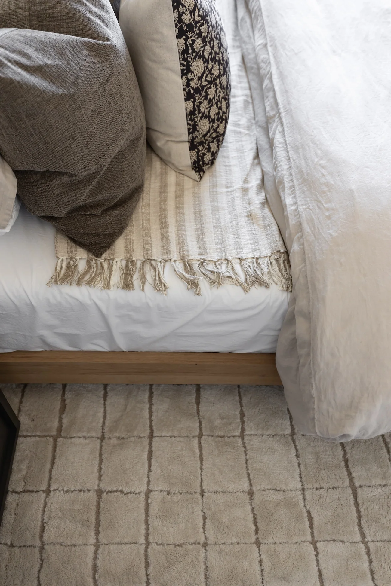 Swirl Bed - Image 6