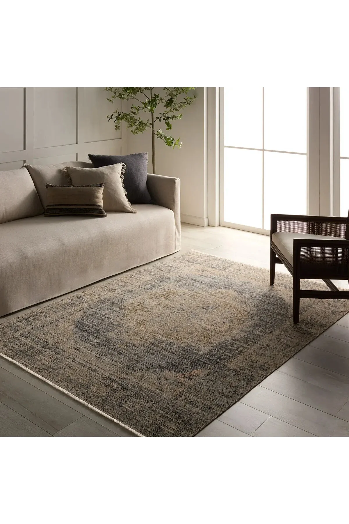 Tejal Rug - Style 3 - Image 2