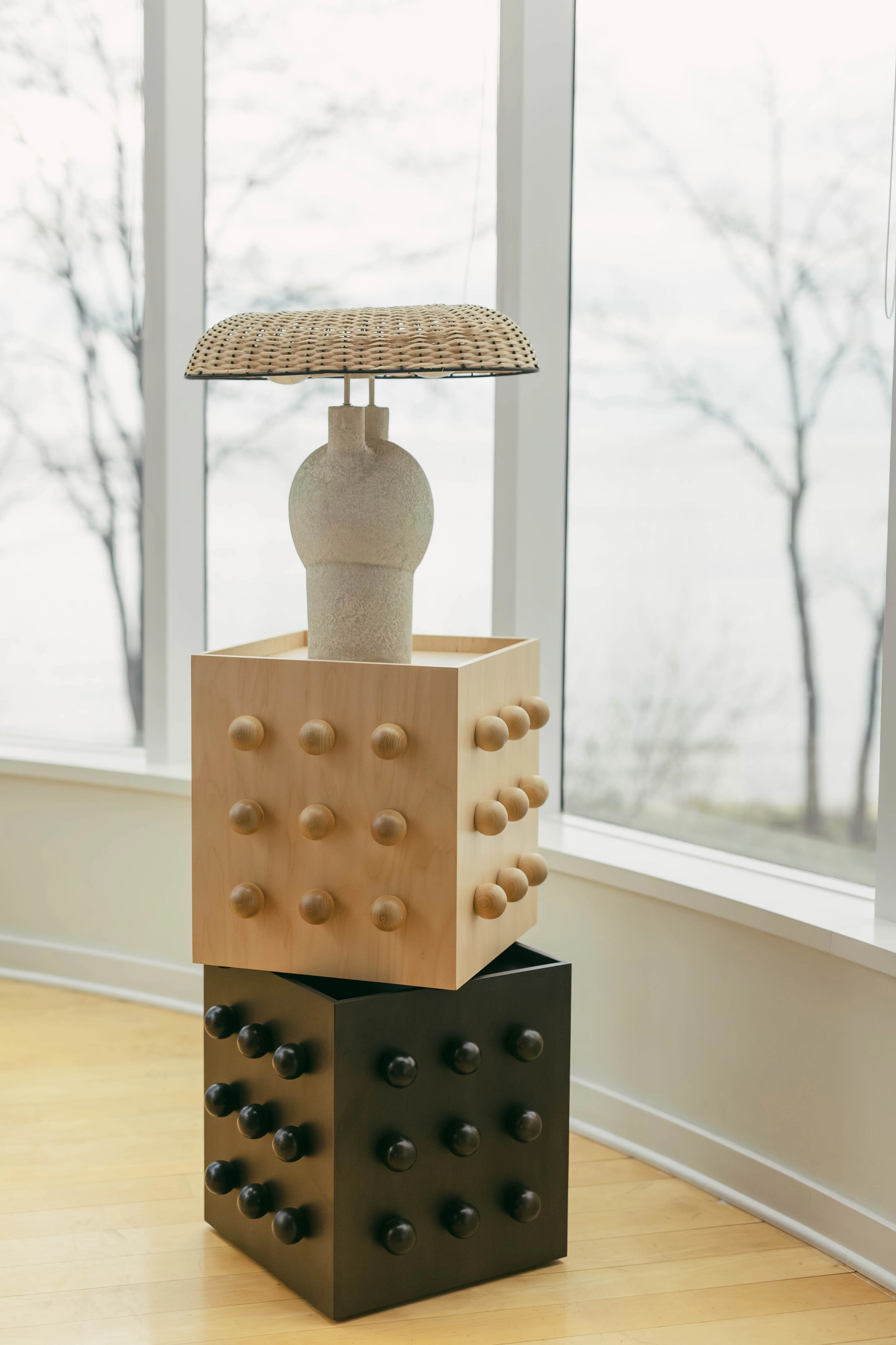 Threefold Table - Image 2