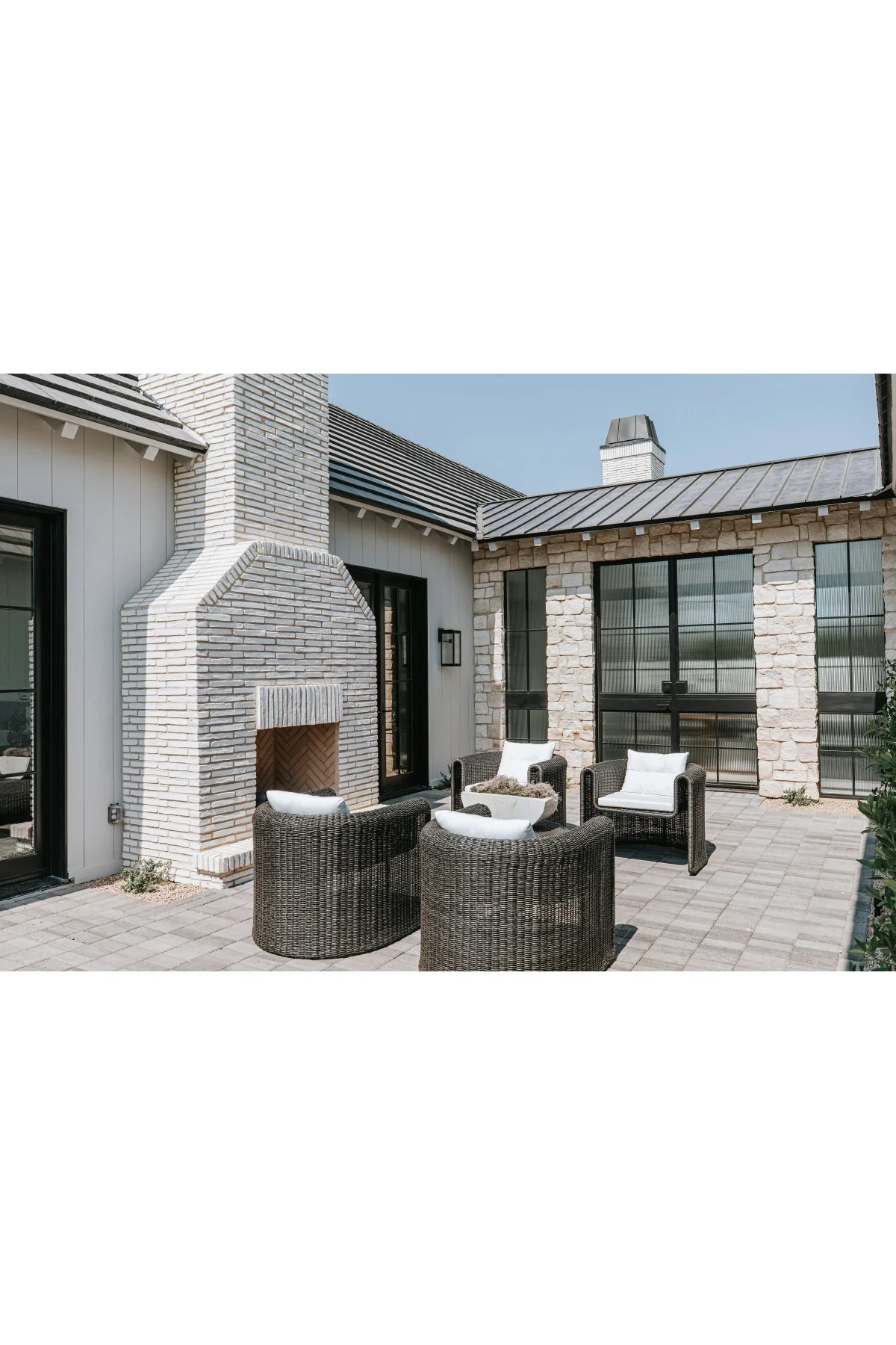 Tucson Woven Outdoor Chair - Coal - Image 9