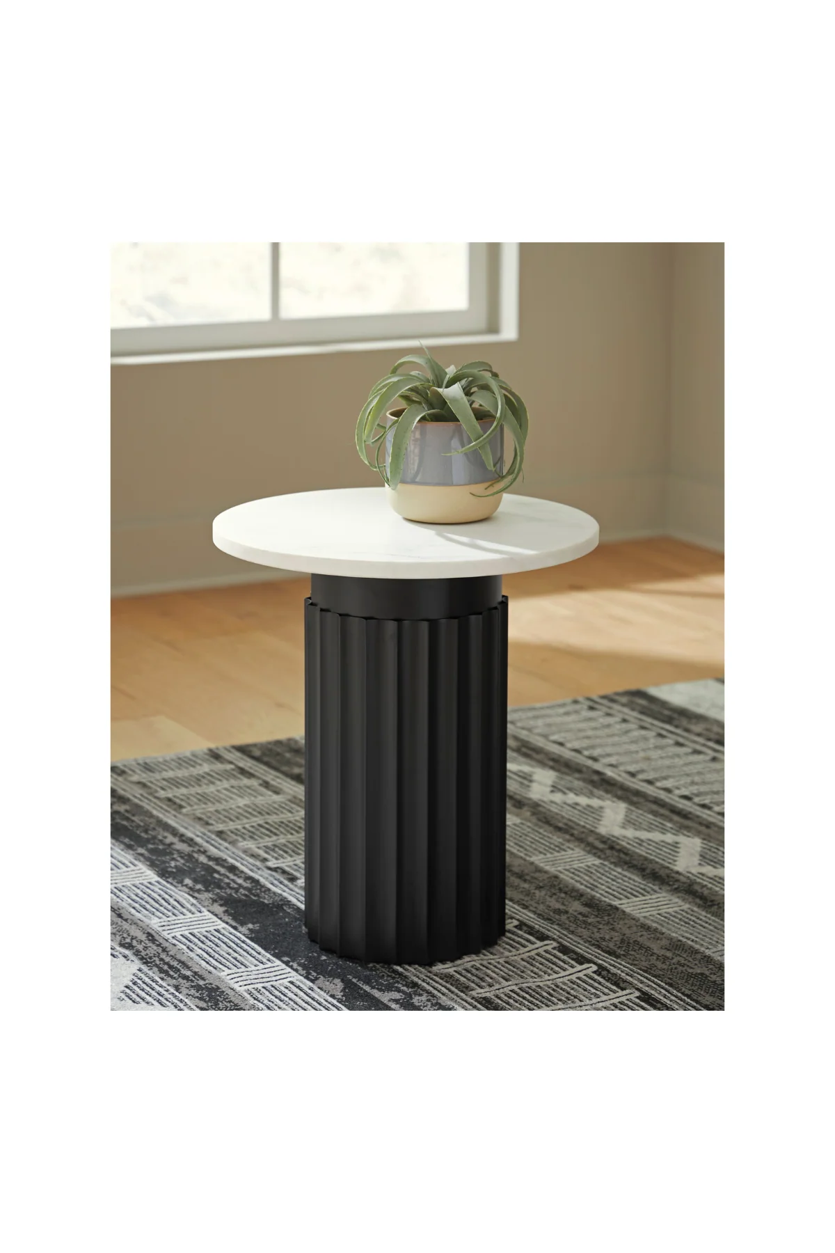 Wainstone Accent Table - Image 2