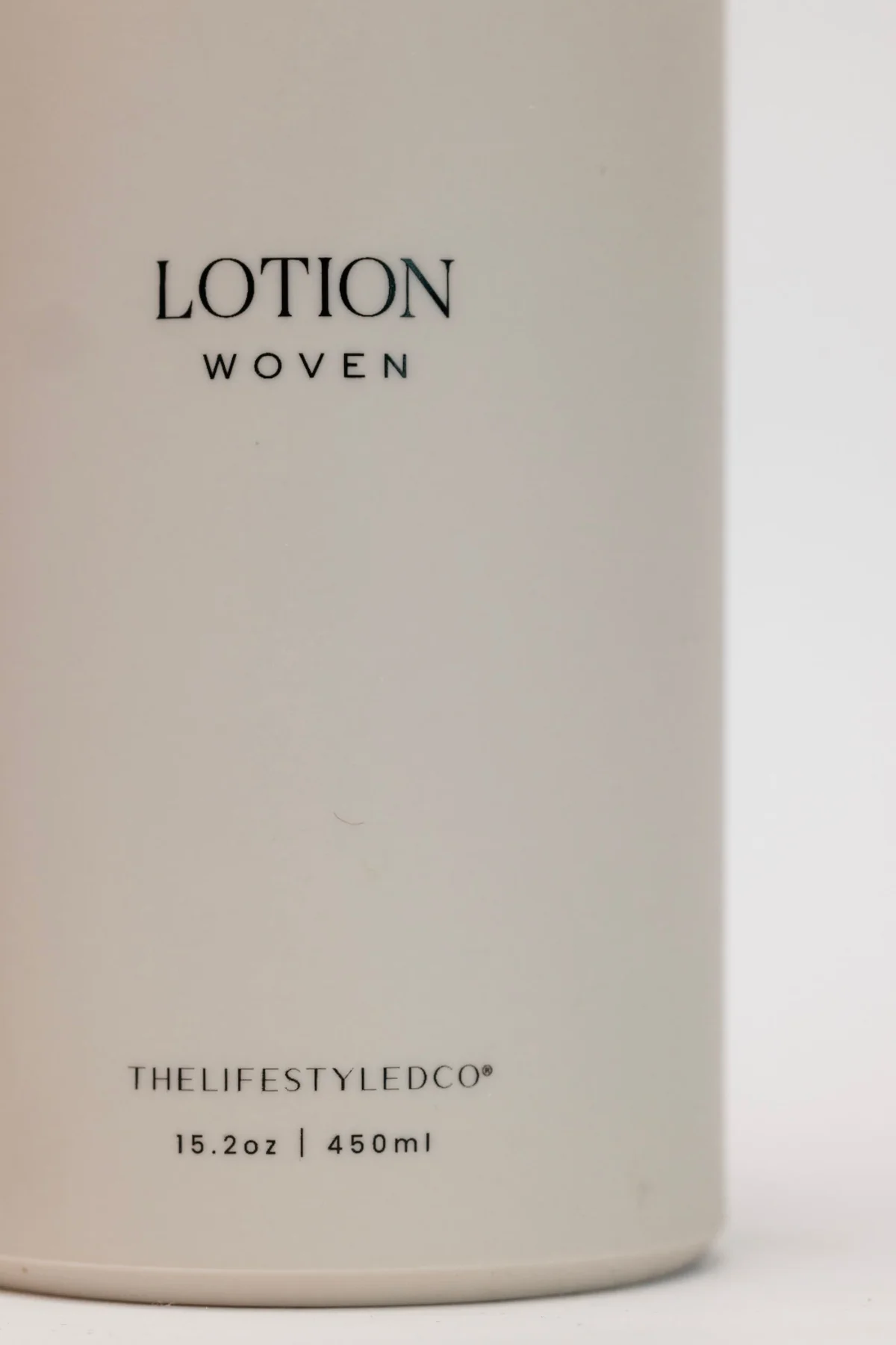 Woven Hydrating Body Lotion - Image 5