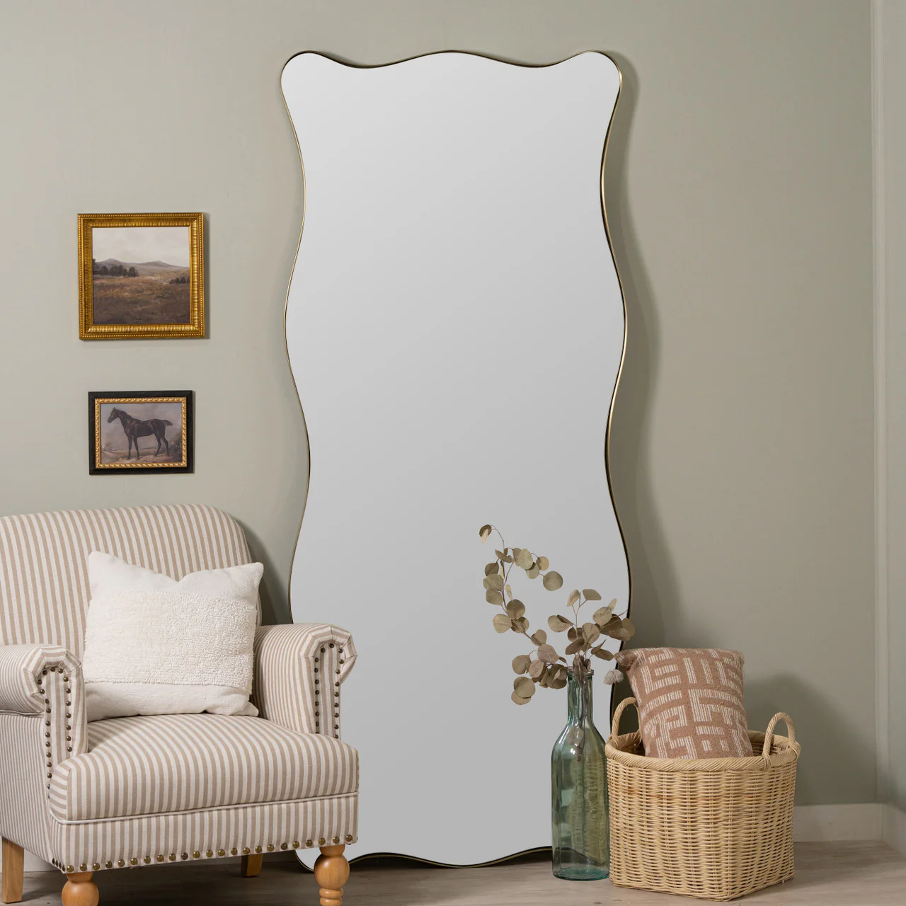 Wyatt Gold Leaner Mirror - Image 4